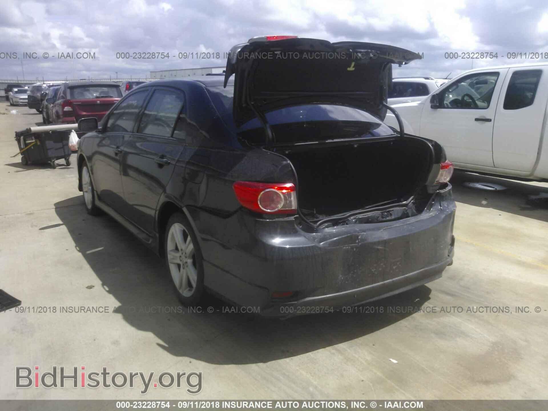 2013 Toyota Corolla - VIN: 5YFBU4EE2DP113646 - Фото 3
