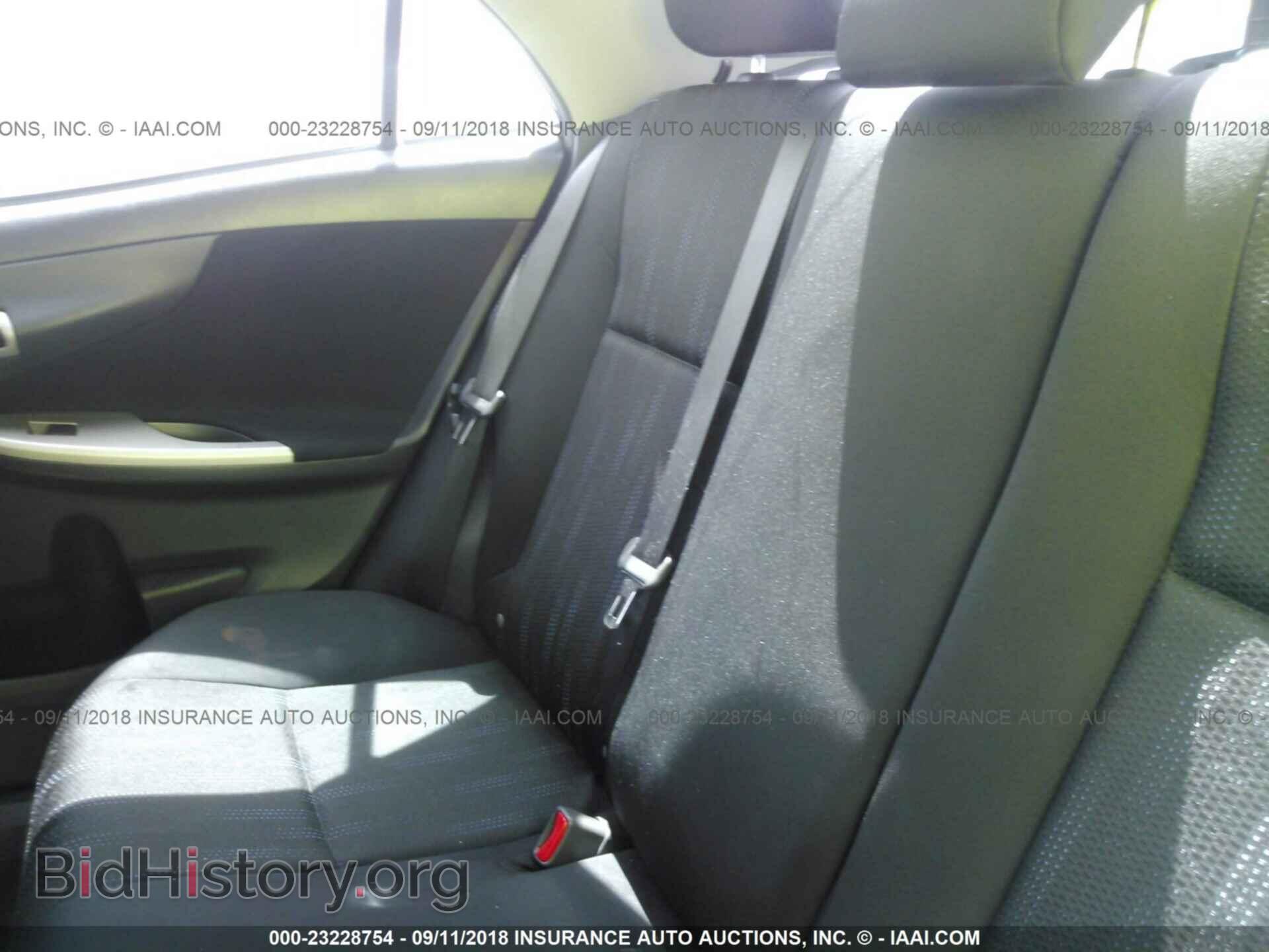 2013 Toyota Corolla - VIN: 5YFBU4EE2DP113646 - Фото 8