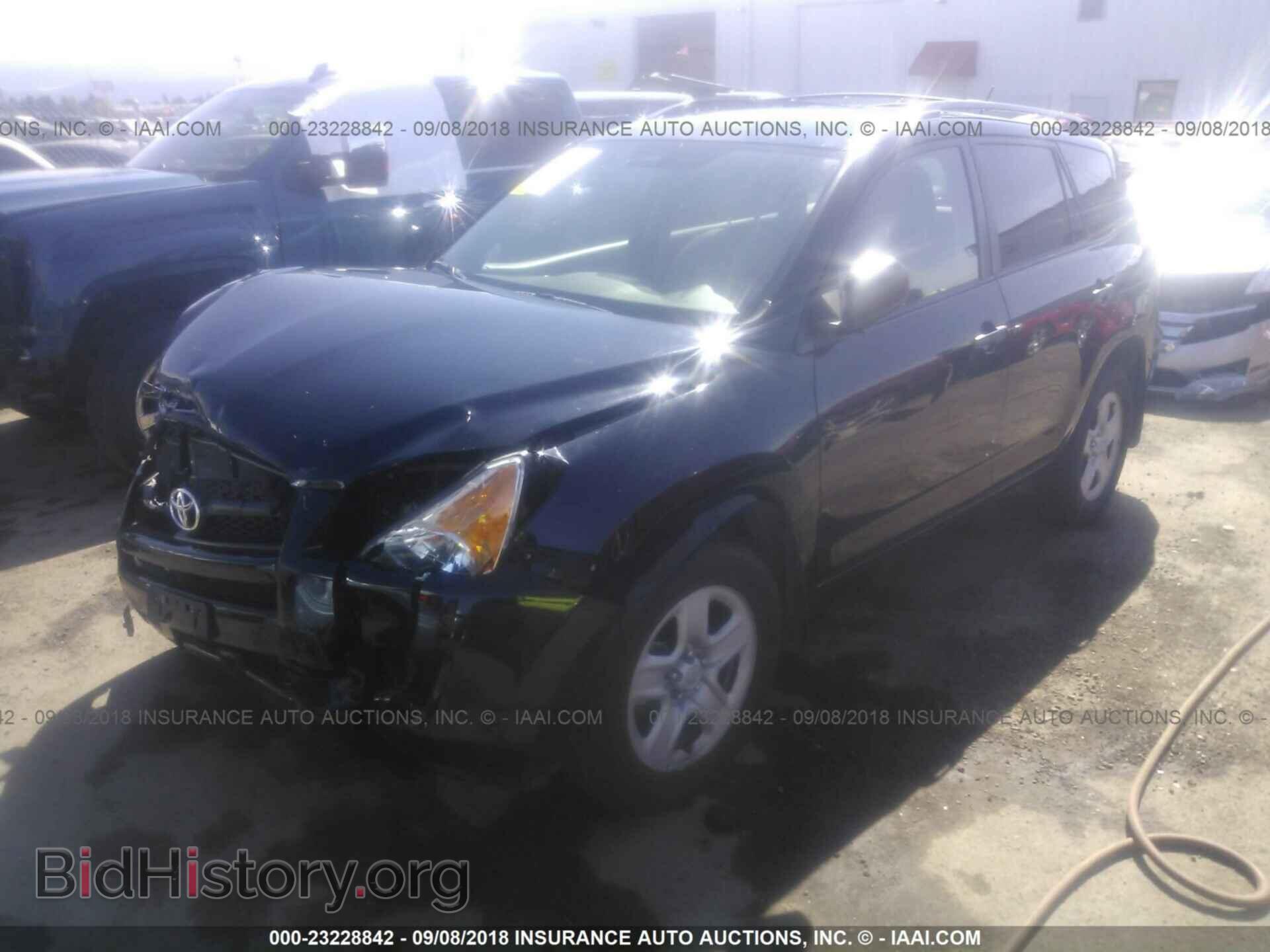 2012 Toyota Rav4 - VIN: 2T3BF4DV2CW236153 - Фото 2