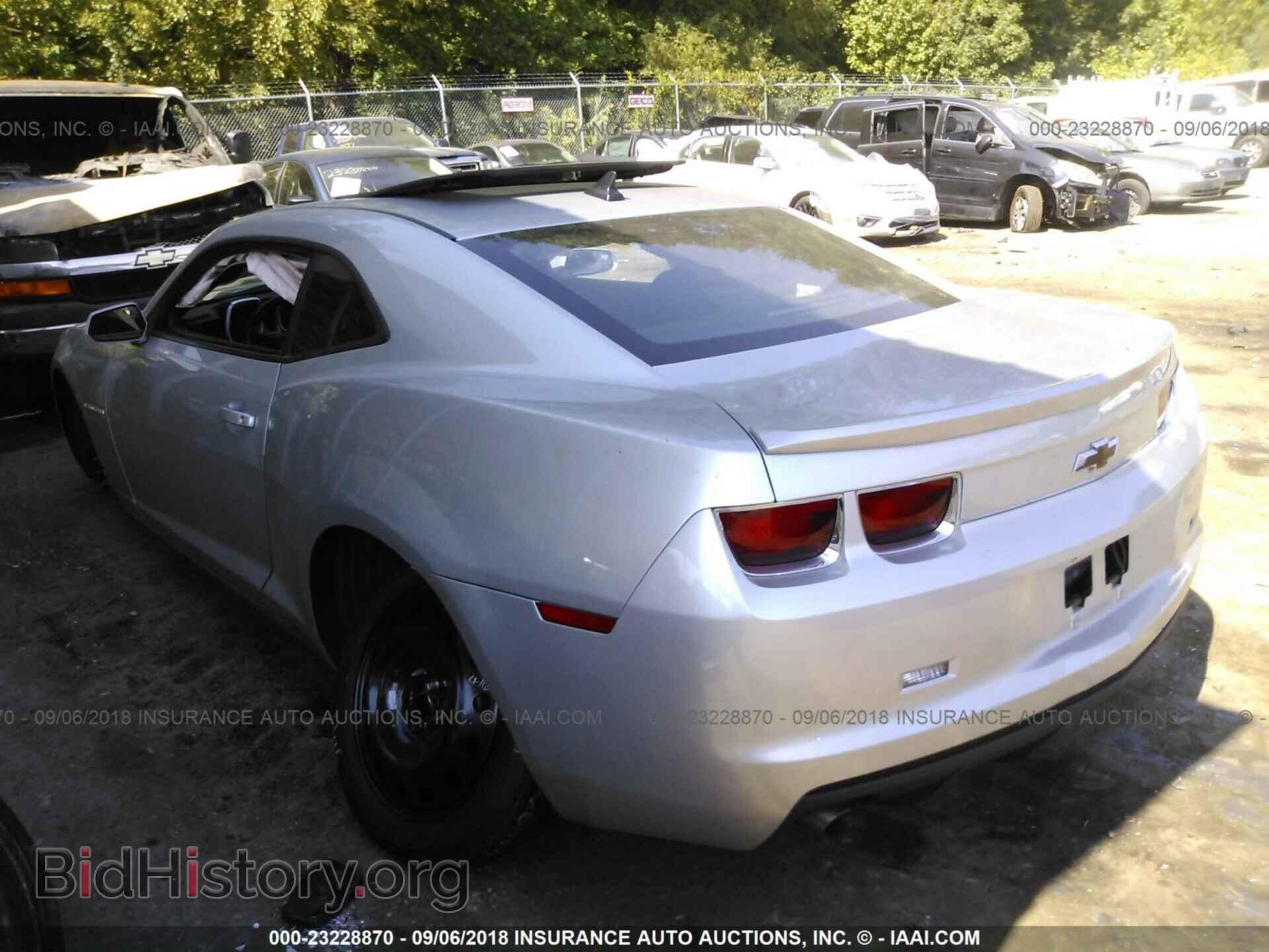 2012 Chevrolet Camaro - VIN: 2G1FB1E3XC9123093 - Фото 3
