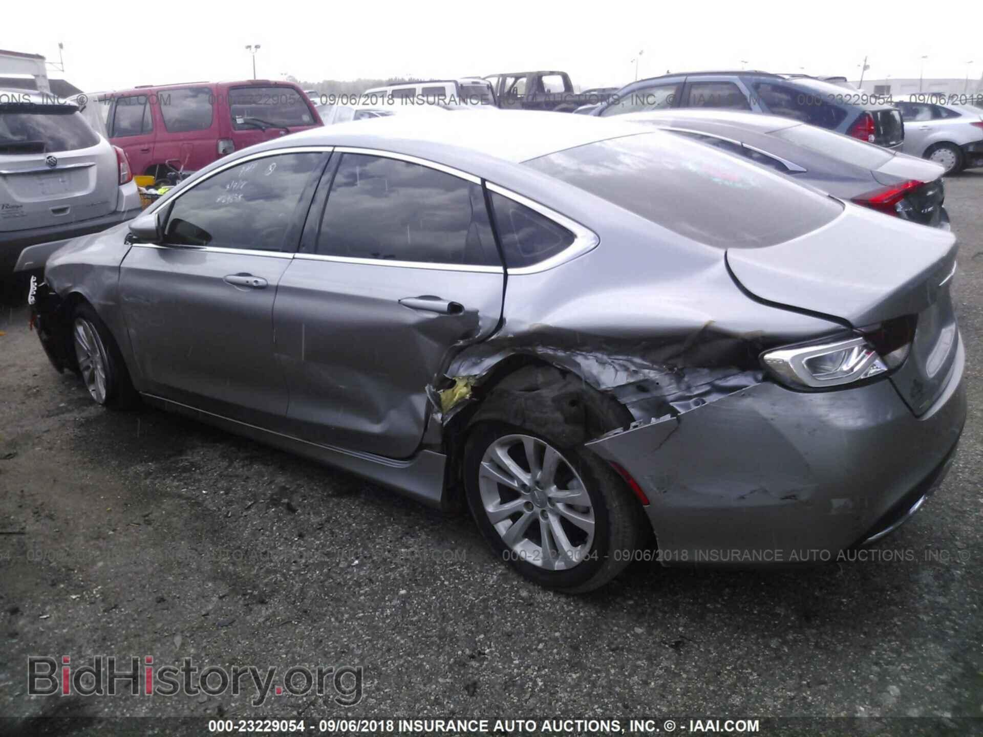 2015 Chrysler 200 - VIN: 1C3CCCAB8FN580085 - Фото 3