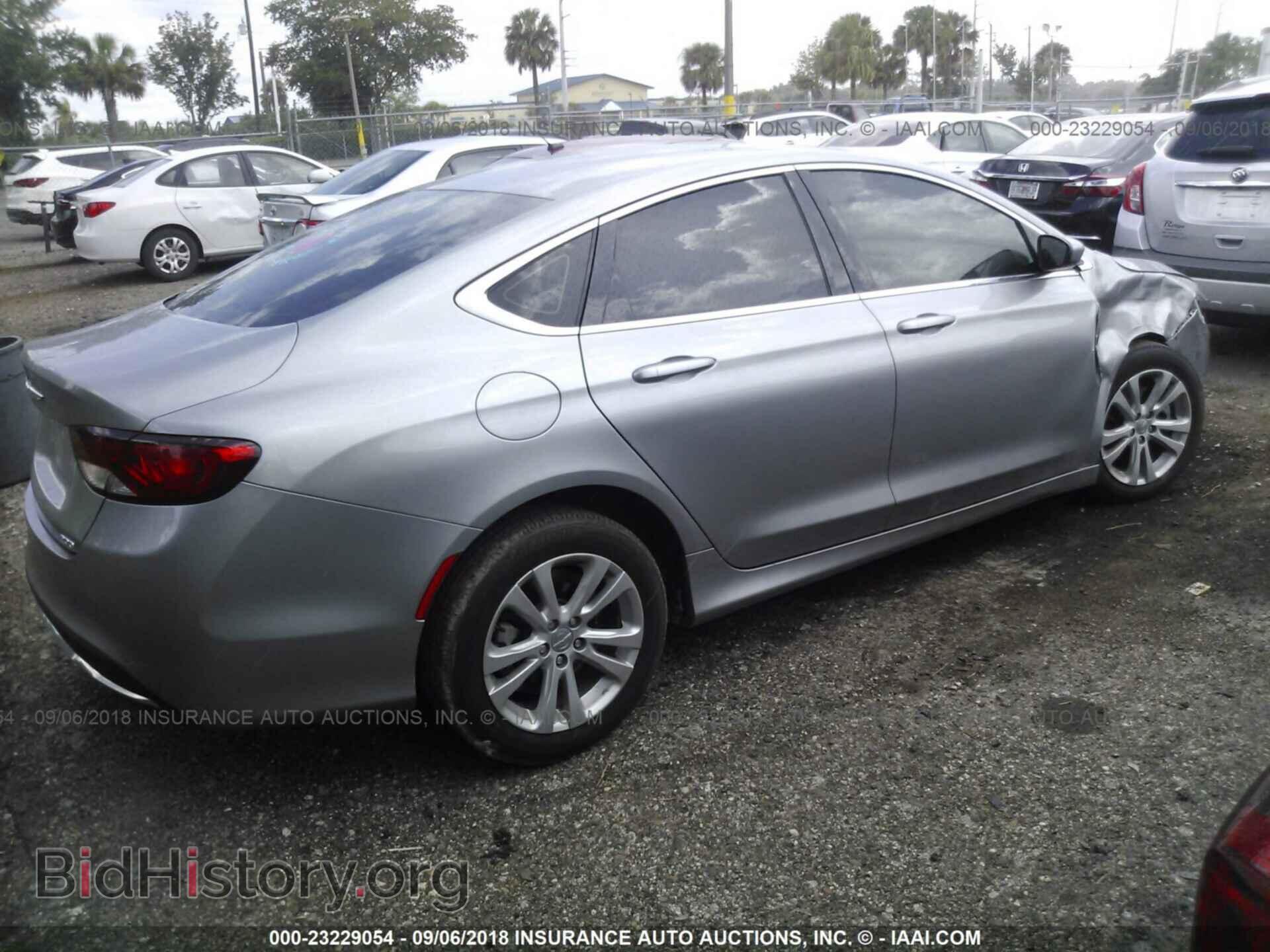 2015 Chrysler 200 - VIN: 1C3CCCAB8FN580085 - Фото 4