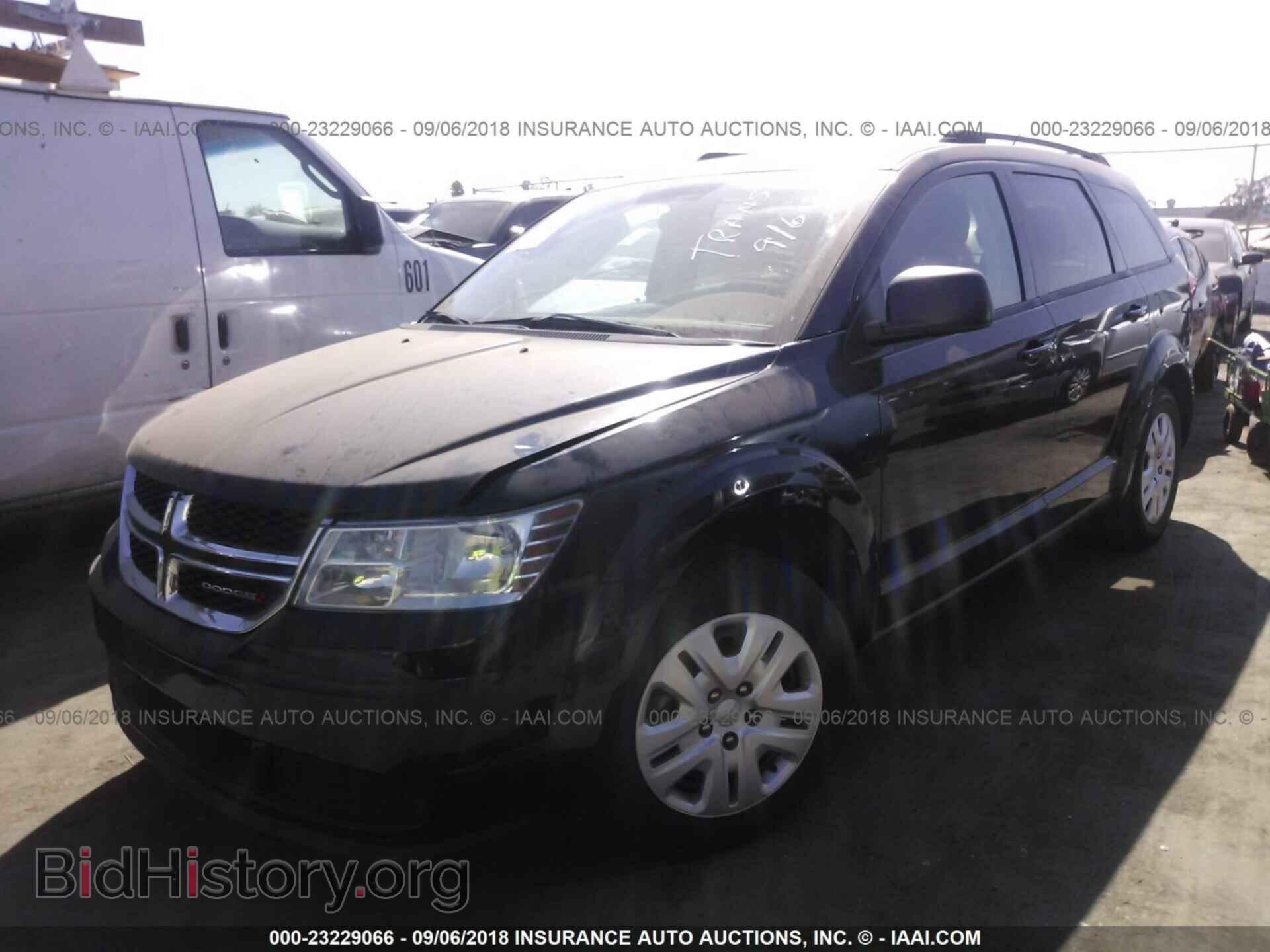 2014 Dodge Journey - VIN: 3C4PDCAB8ET160285 - Фото 2