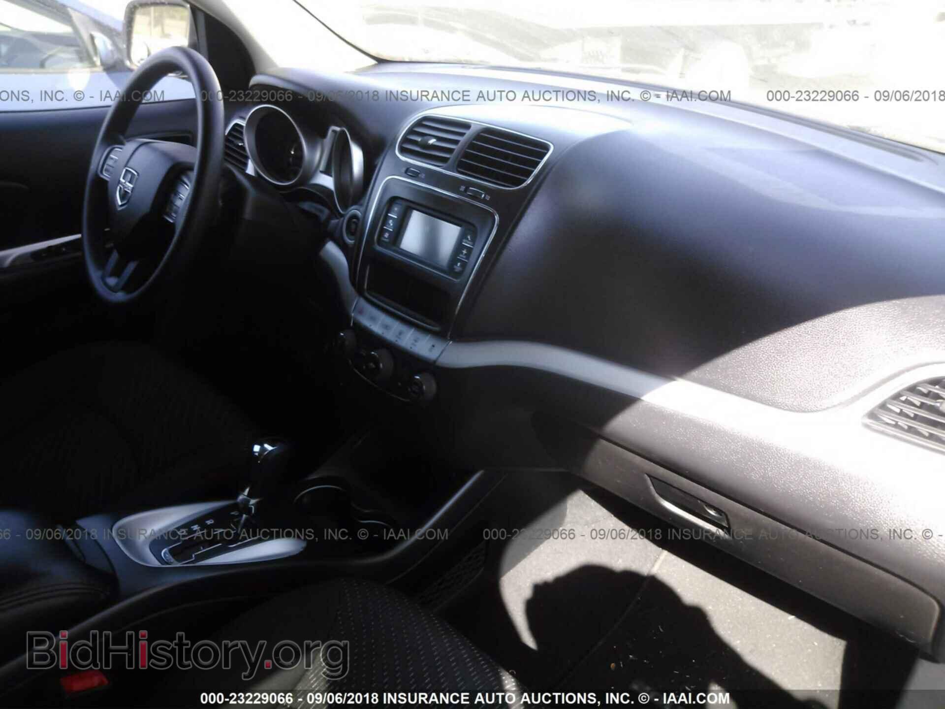 2014 Dodge Journey - VIN: 3C4PDCAB8ET160285 - Фото 5