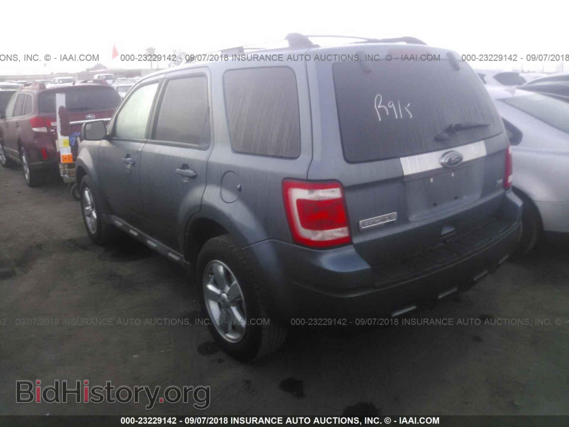 2011 Ford Escape - VIN: 1FMCU0EG5BKA87159 - Photo 3