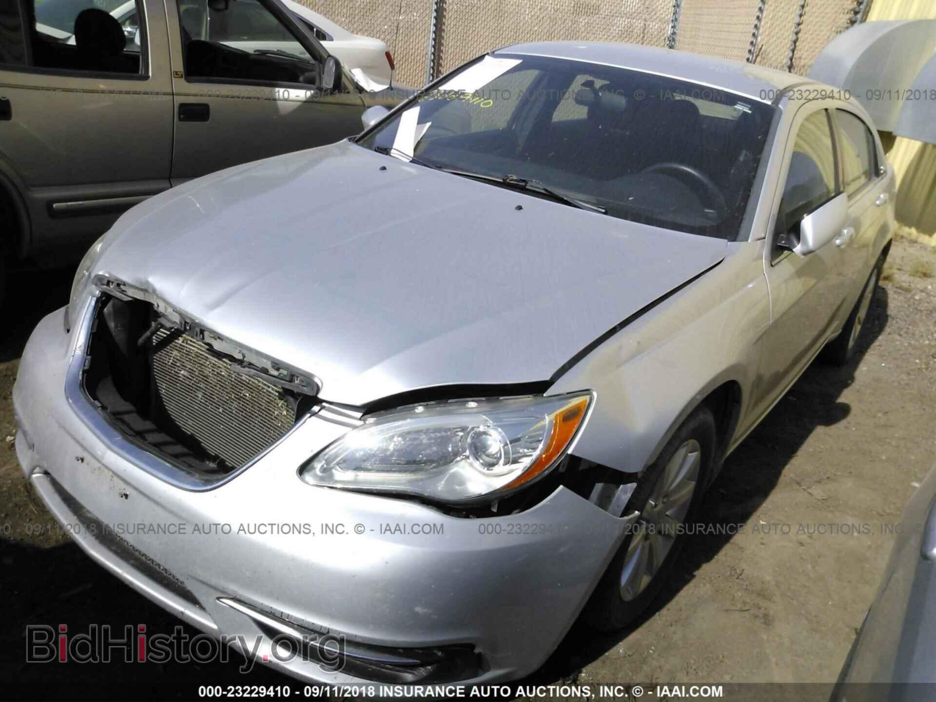 2012 CHRYSLER 200 - VIN: 1C3CCBBBXCN278348 - Photo 2