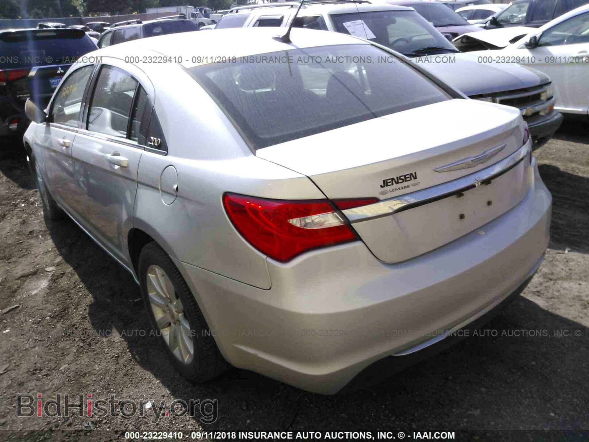 2012 CHRYSLER 200 - VIN: 1C3CCBBBXCN278348 - Photo 3