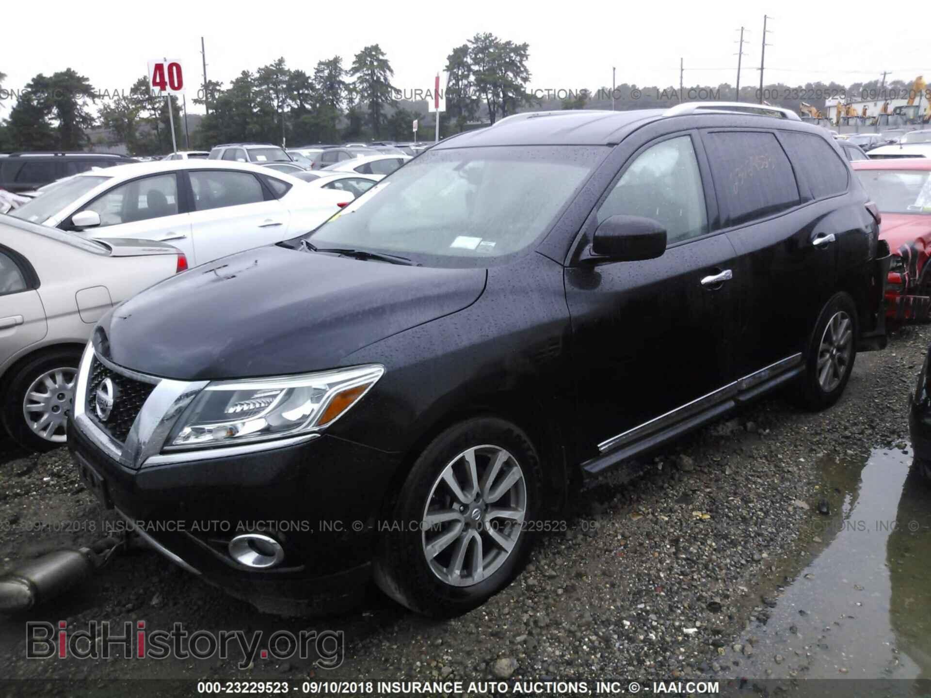 2014 Nissan Pathfinder - VIN: 5N1AR2MM1EC707502 - Фото 2