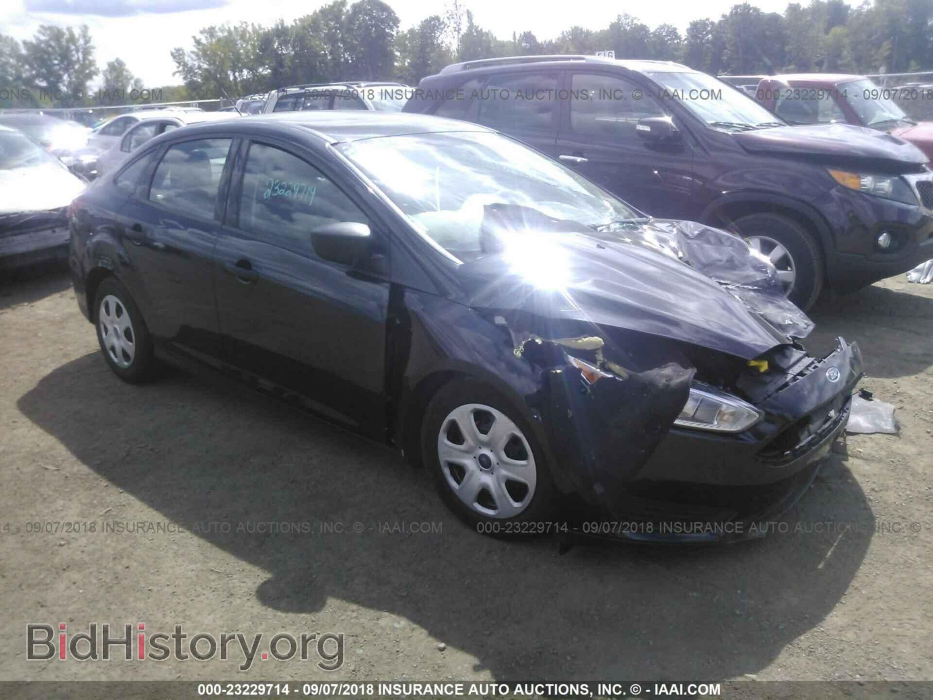 Photo 1FADP3E2XFL383029 - Ford Focus 2015