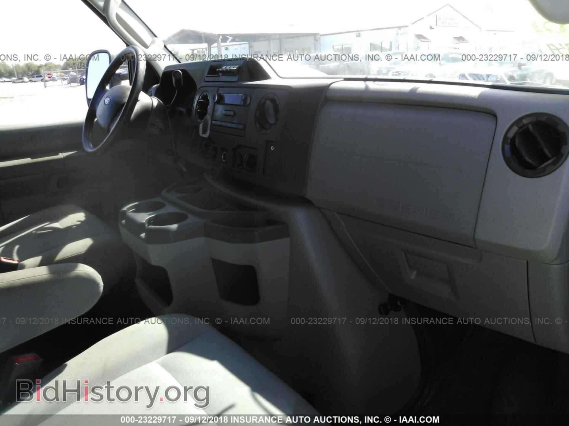 2016 Ford Econoline - VIN: 1FDWE3FL9GDC27328 - Photo 5