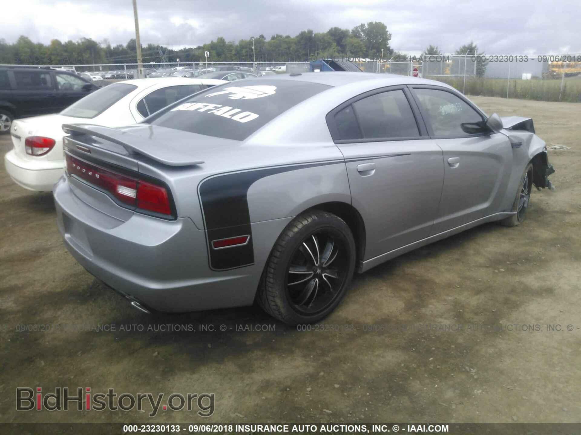 2014 Dodge CHARGER (VIN 2C3CDXHG4EH275373) — фото 4 из 10