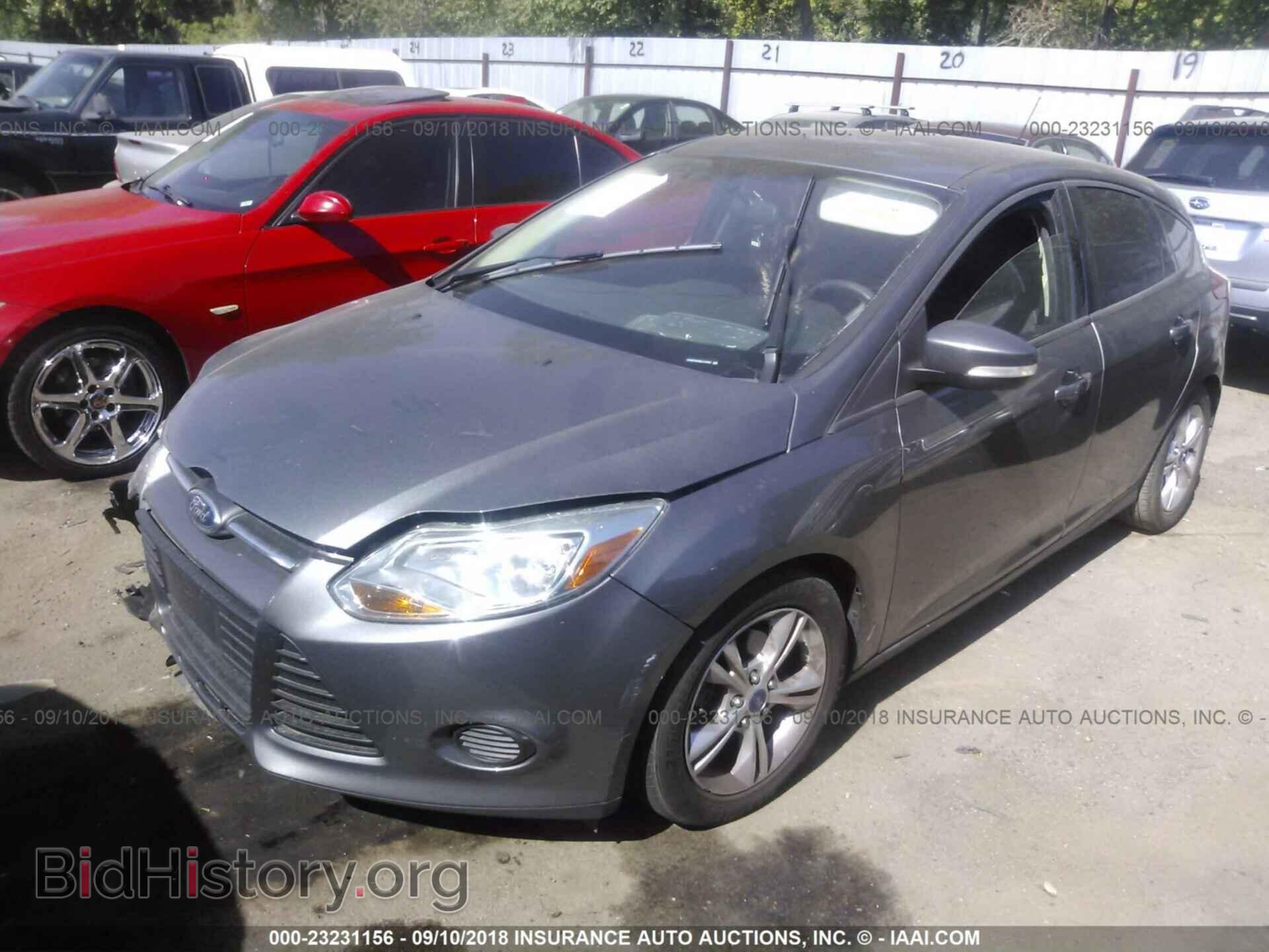 2014 Ford Focus - VIN: 1FADP3K20EL113102 - Фото 2