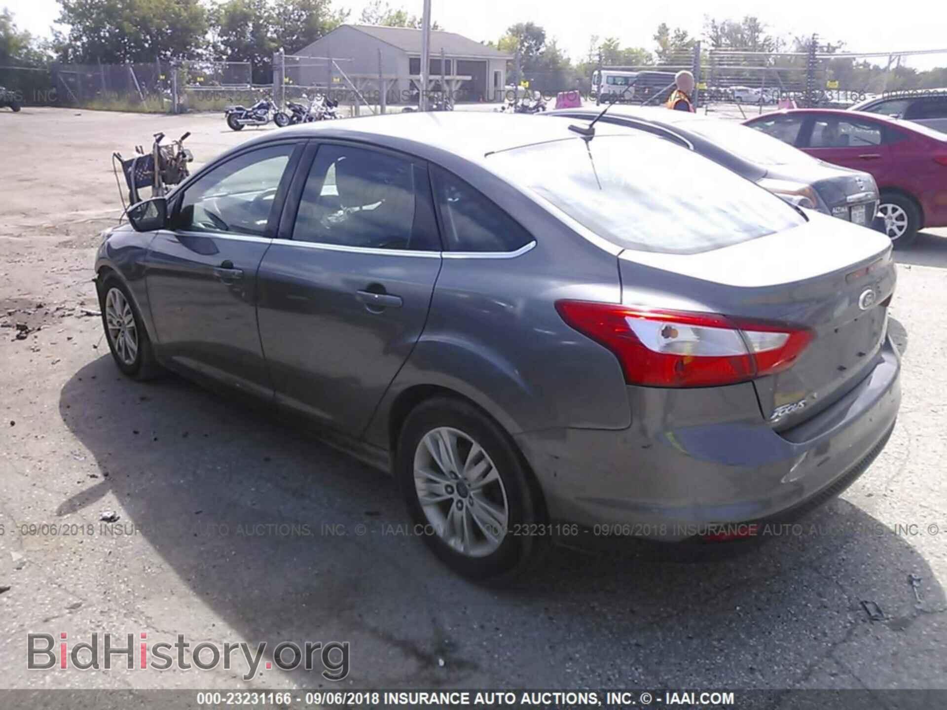 2012 Ford Focus - VIN: 1FAHP3H26CL183872 - Фото 3