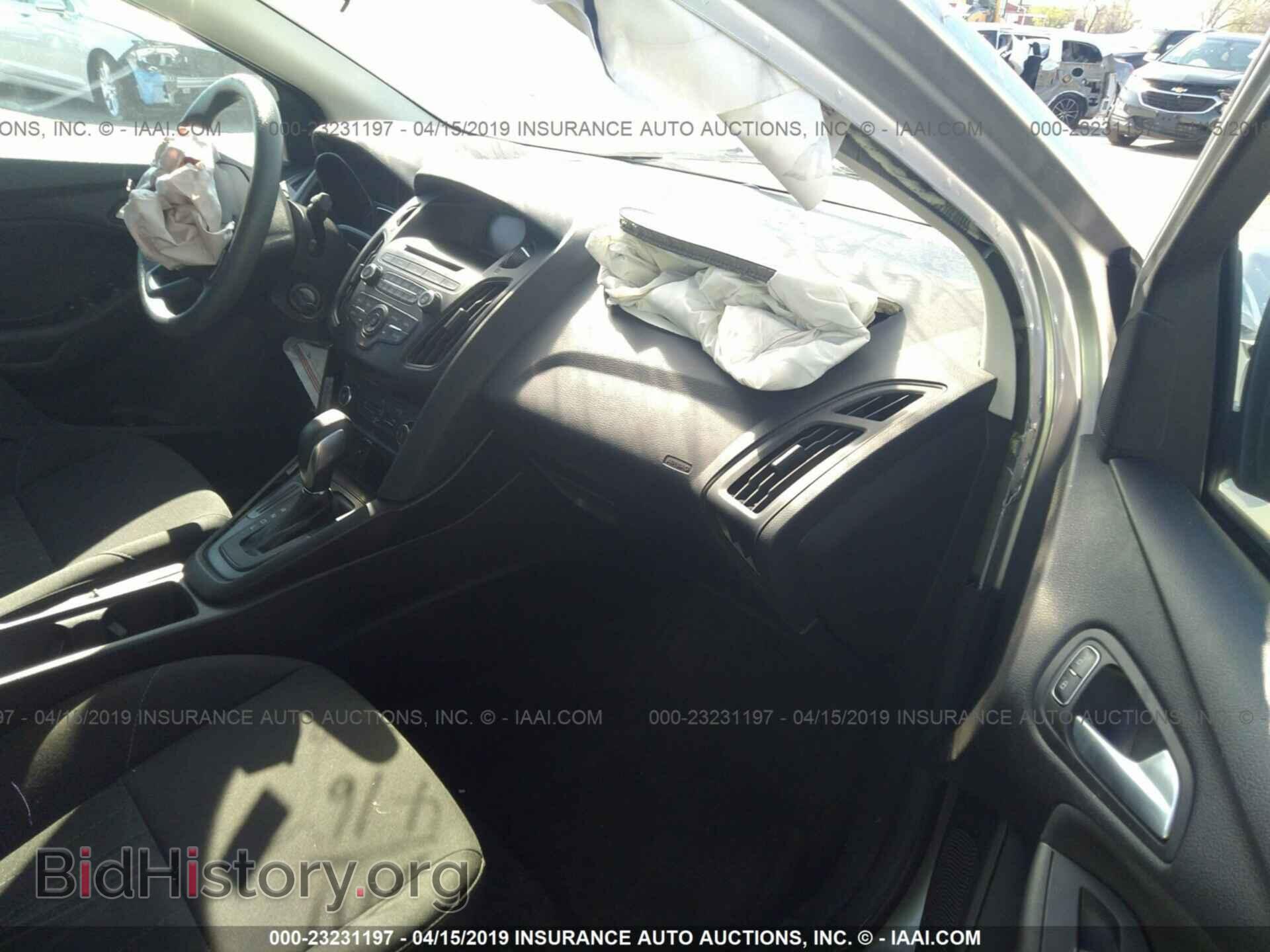 2017 FORD FOCUS - VIN: 1FADP3F23HL299572 - Photo 5