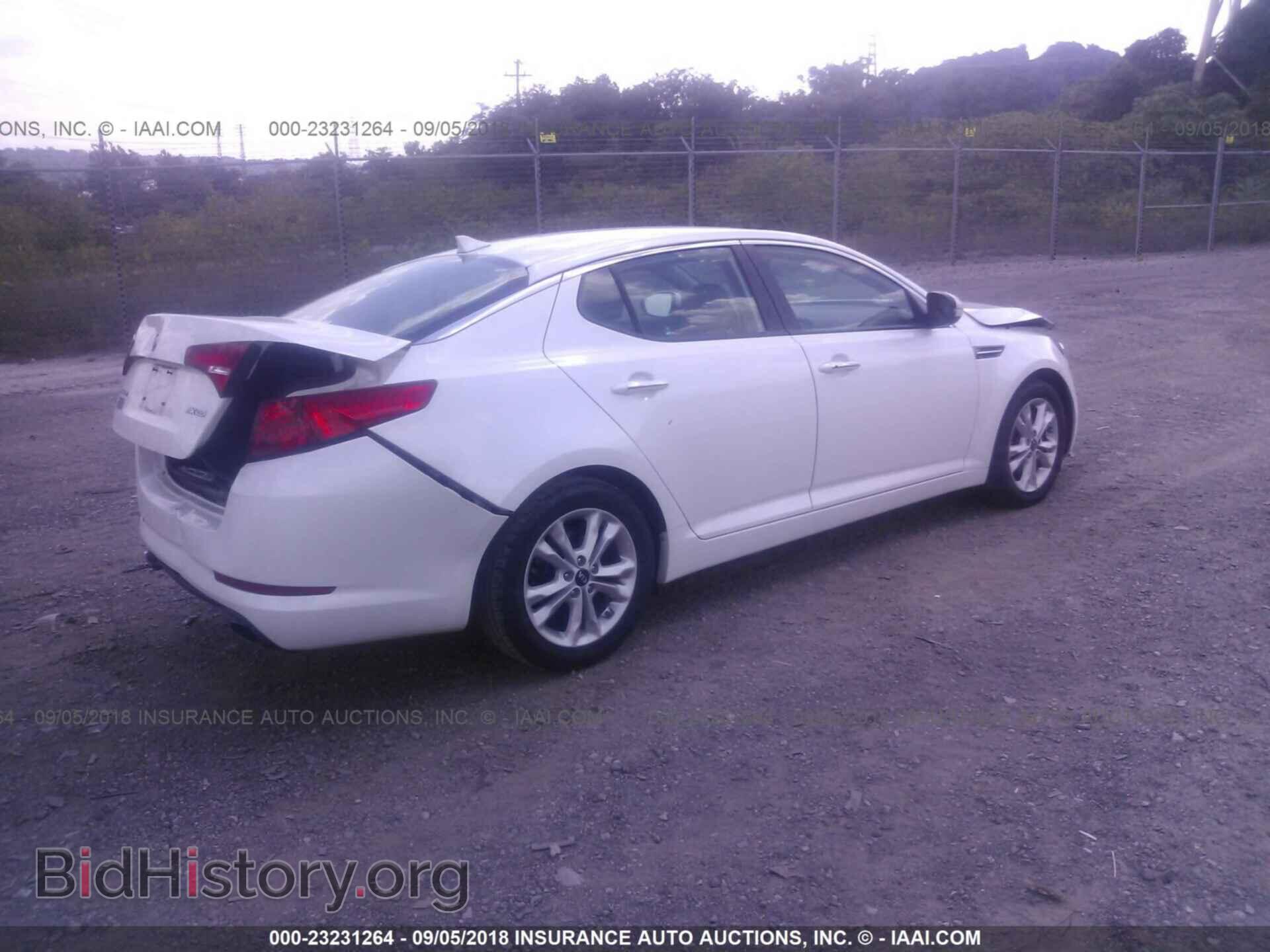 2011 KIA OPTIMA - VIN: KNAGN4A79B5045802 - Photo 4