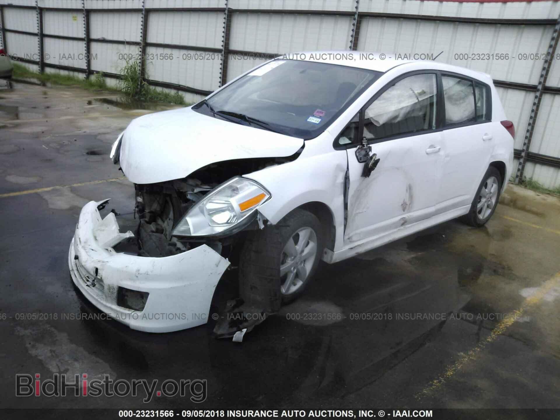 2011 Nissan Versa - VIN: 3N1BC1CP5BL497232 - Фото 2