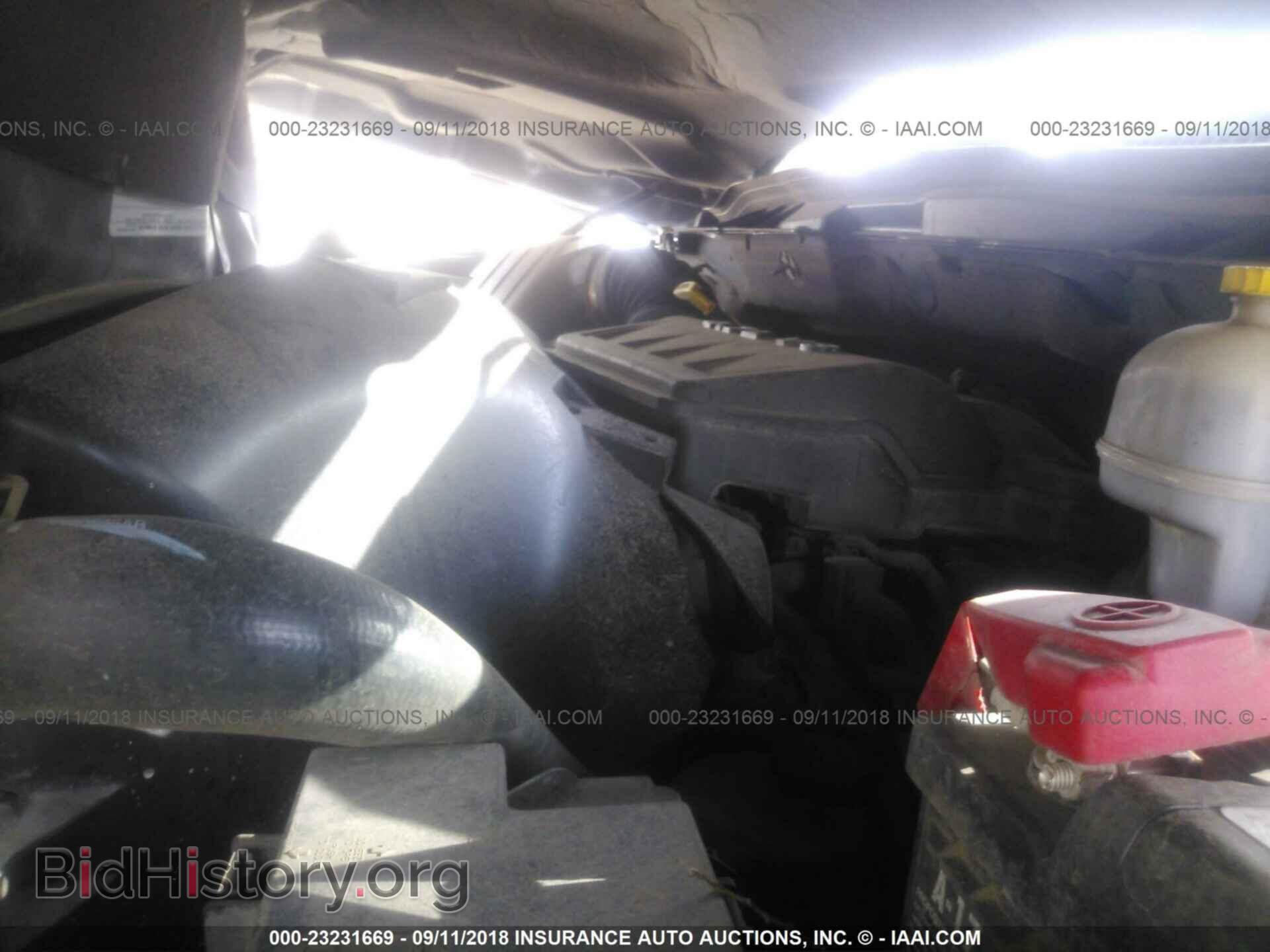 2012 Dodge Ram 1500 - VIN: 1C6RD7KP2CS278770 - Фото 10