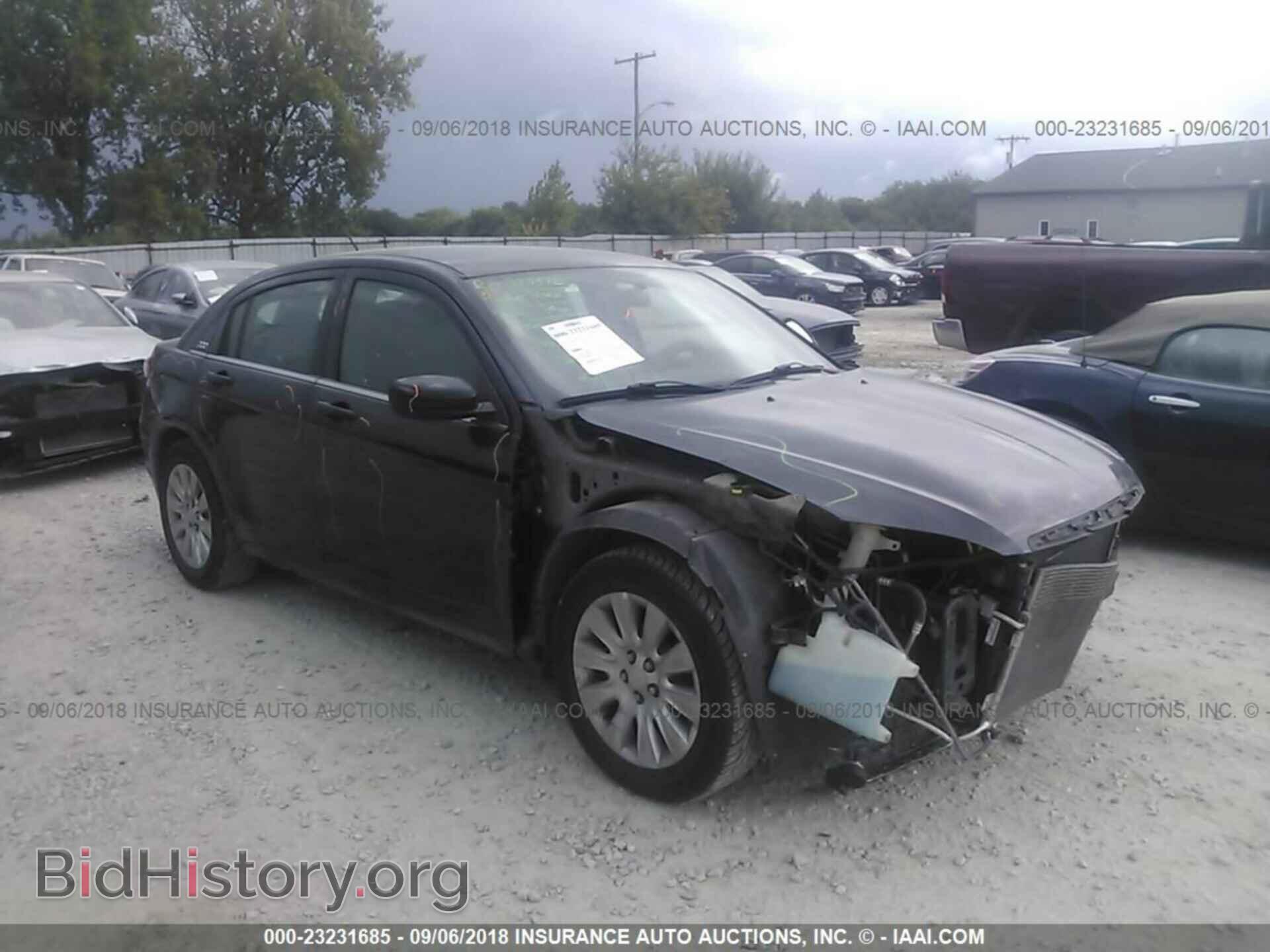 Фотография 1C3CCBABXCN204493 - Chrysler 200 2012