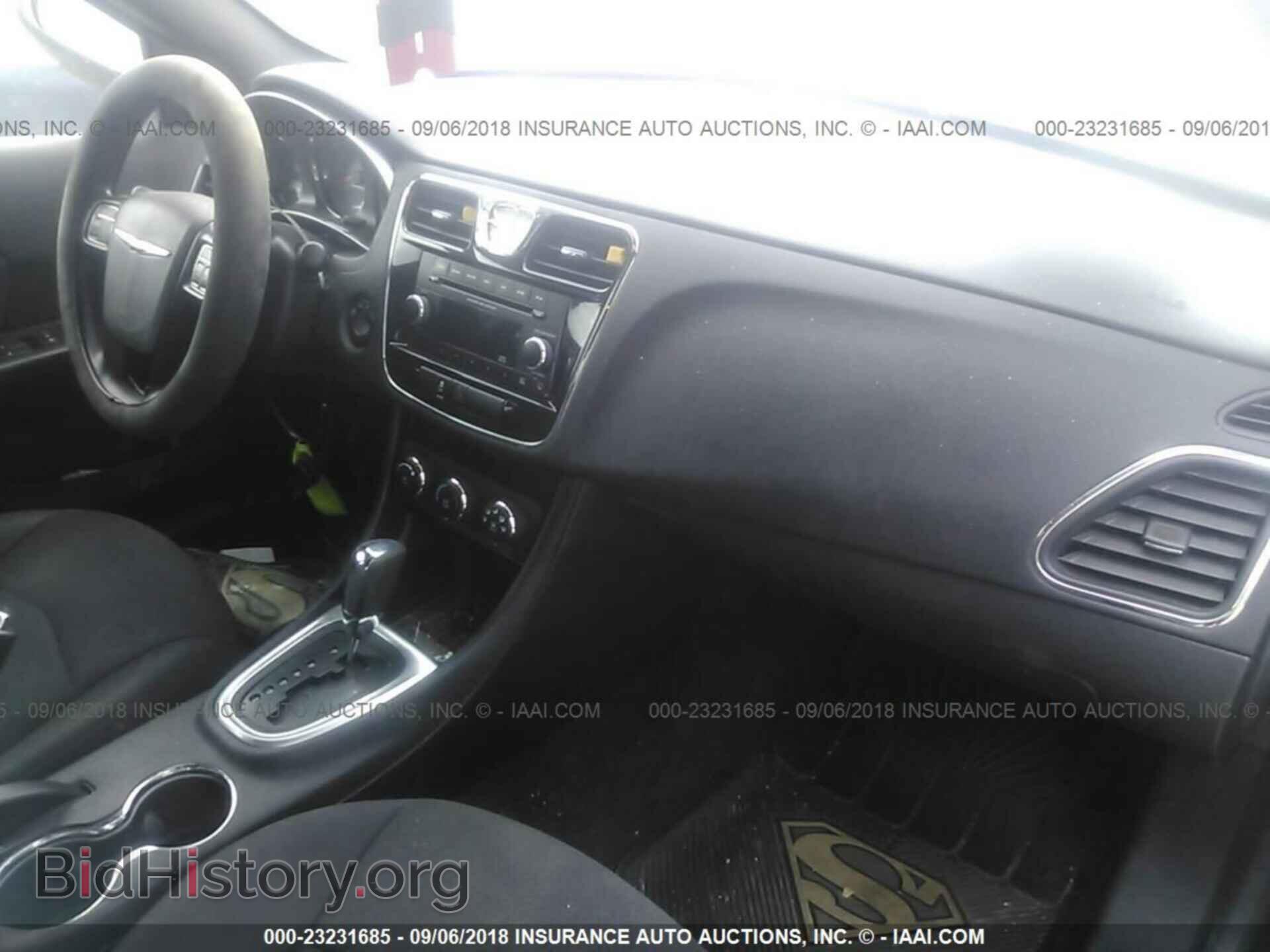 2012 Chrysler 200 - VIN: 1C3CCBABXCN204493 - Фото 5