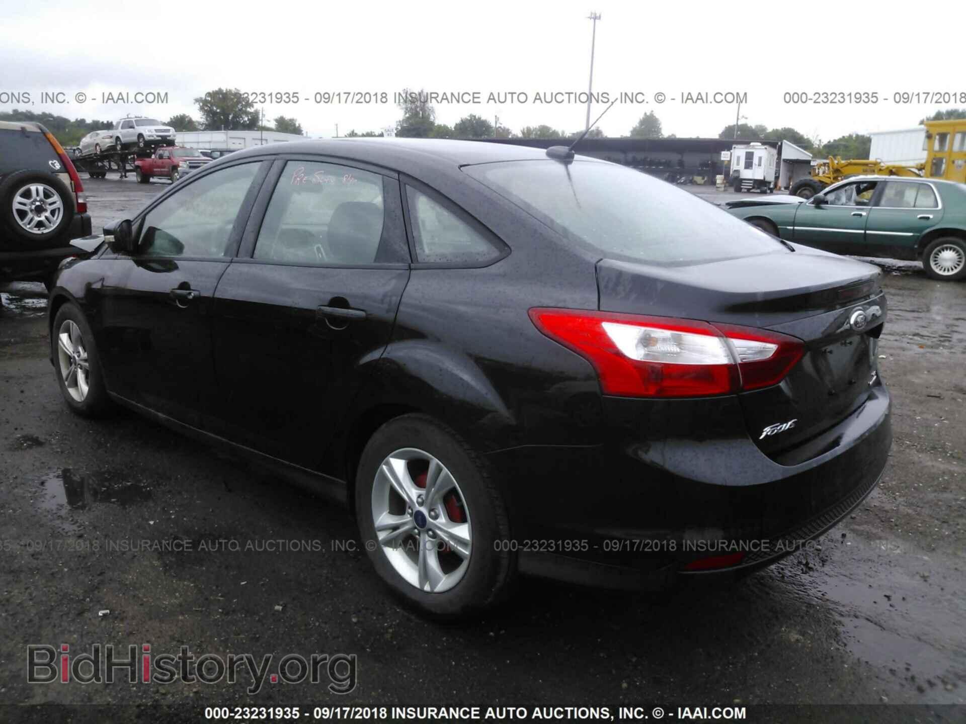 2014 Ford Focus - VIN: 1FADP3F23EL293007 - Фото 3