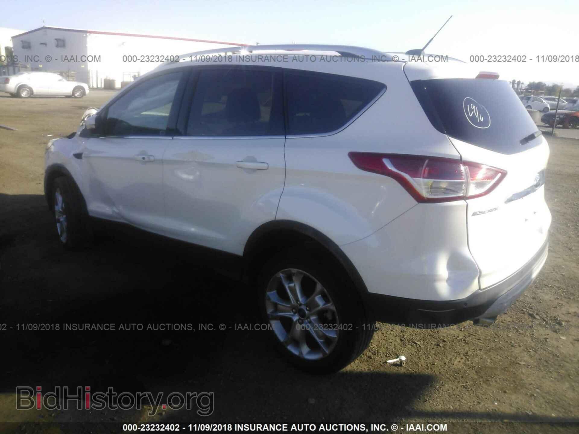 2014 Ford Escape - VIN: 1FMCU0J90EUD01782 - Фото 3