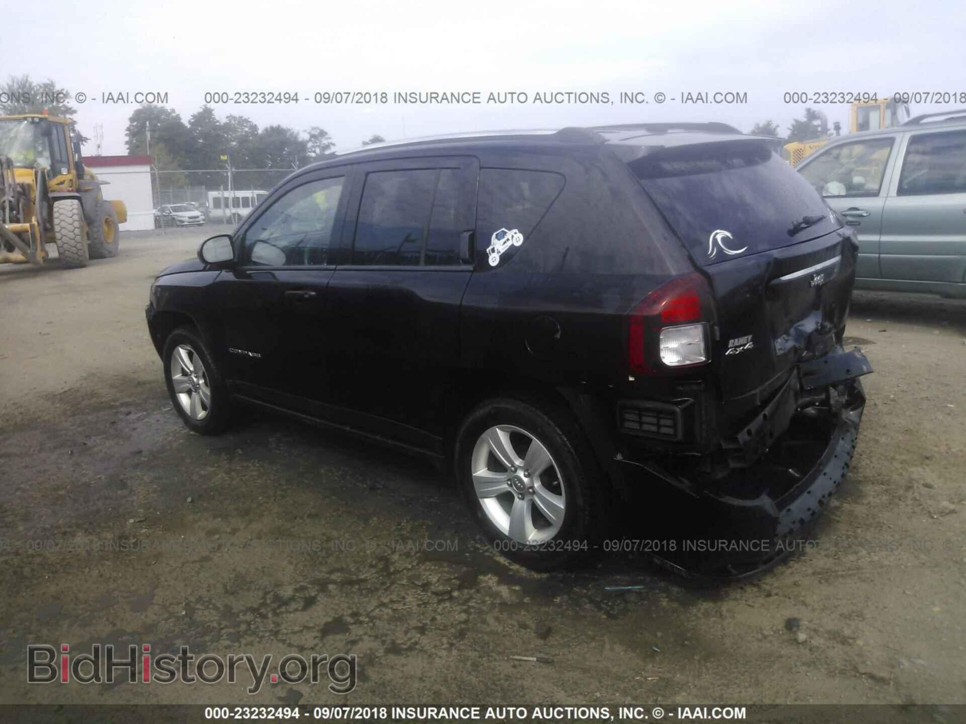 2014 JEEP COMPASS - VIN: 1C4NJDBB3ED908581 - Photo 3
