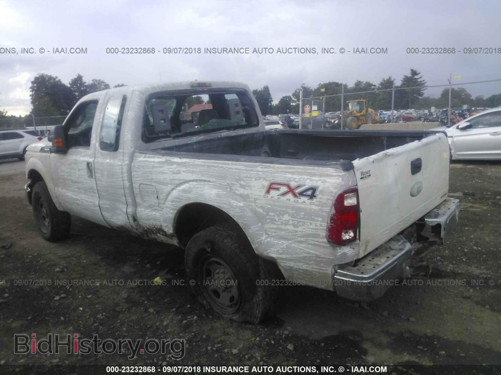 2012 Ford F250 - VIN: 1FT7X2B63CEA69344 - Фото 3