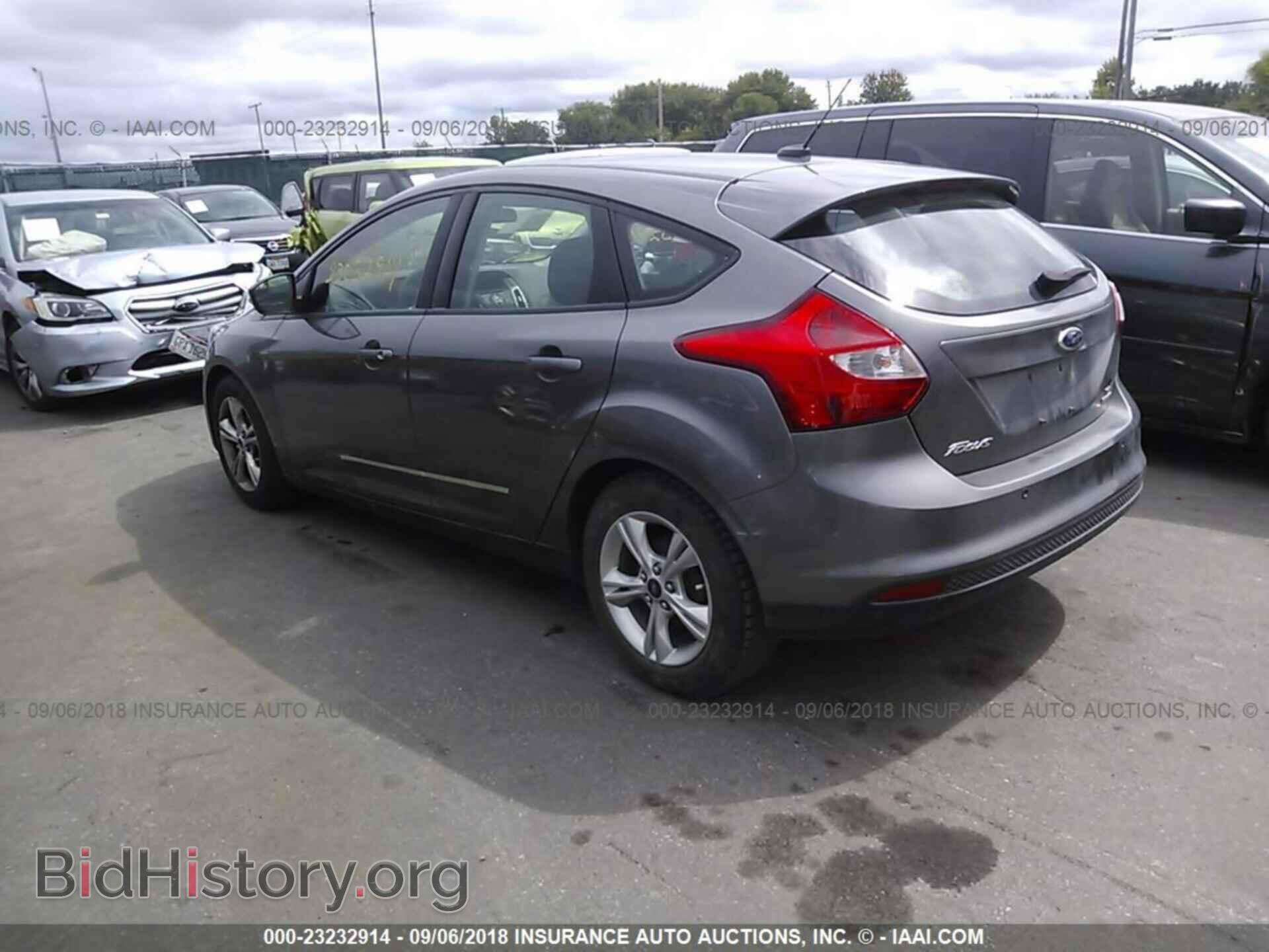 2014 Ford Focus - VIN: 1FADP3K22EL174015 - Фото 3