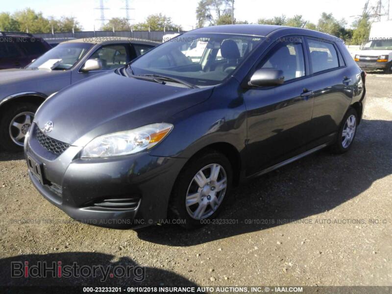 2011 Toyota COROLLA MATRIX (VIN 2T1KU4EEXBC749440) — photo 2 of 10