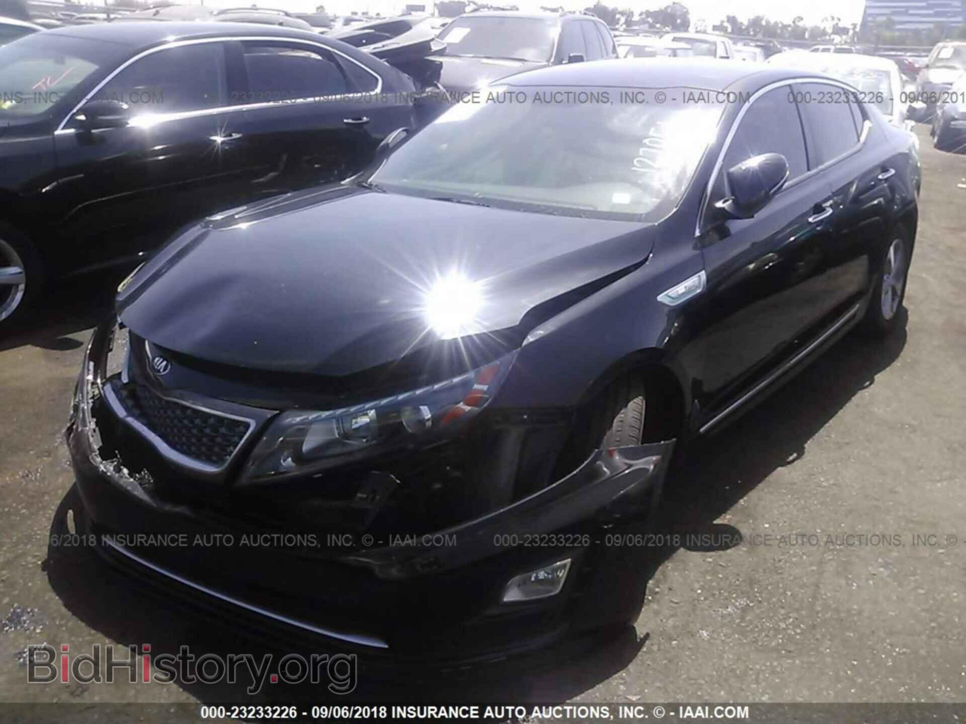 2014 Kia Optima - VIN: KNAGM4AD1E5073672 - Фото 2