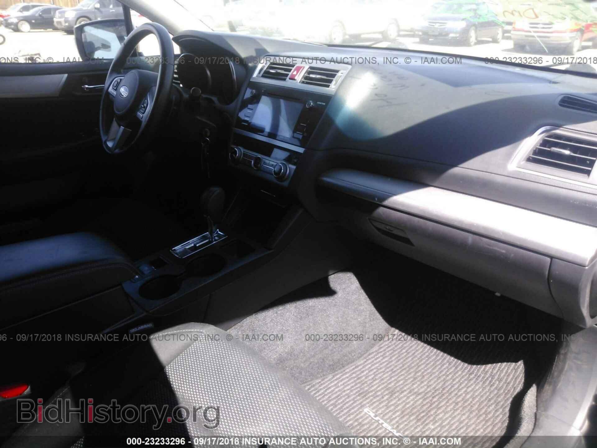 2015 Subaru Outback - VIN: 4S4BSBFC8F3258334 - Photo 5