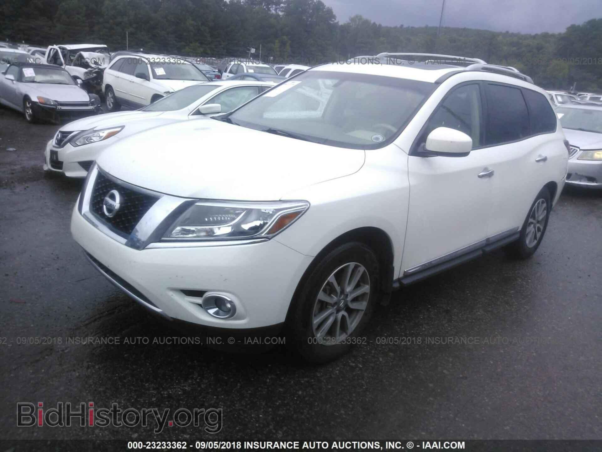 2014 Nissan Pathfinder - VIN: 5N1AR2MN1EC714197 - Фото 2