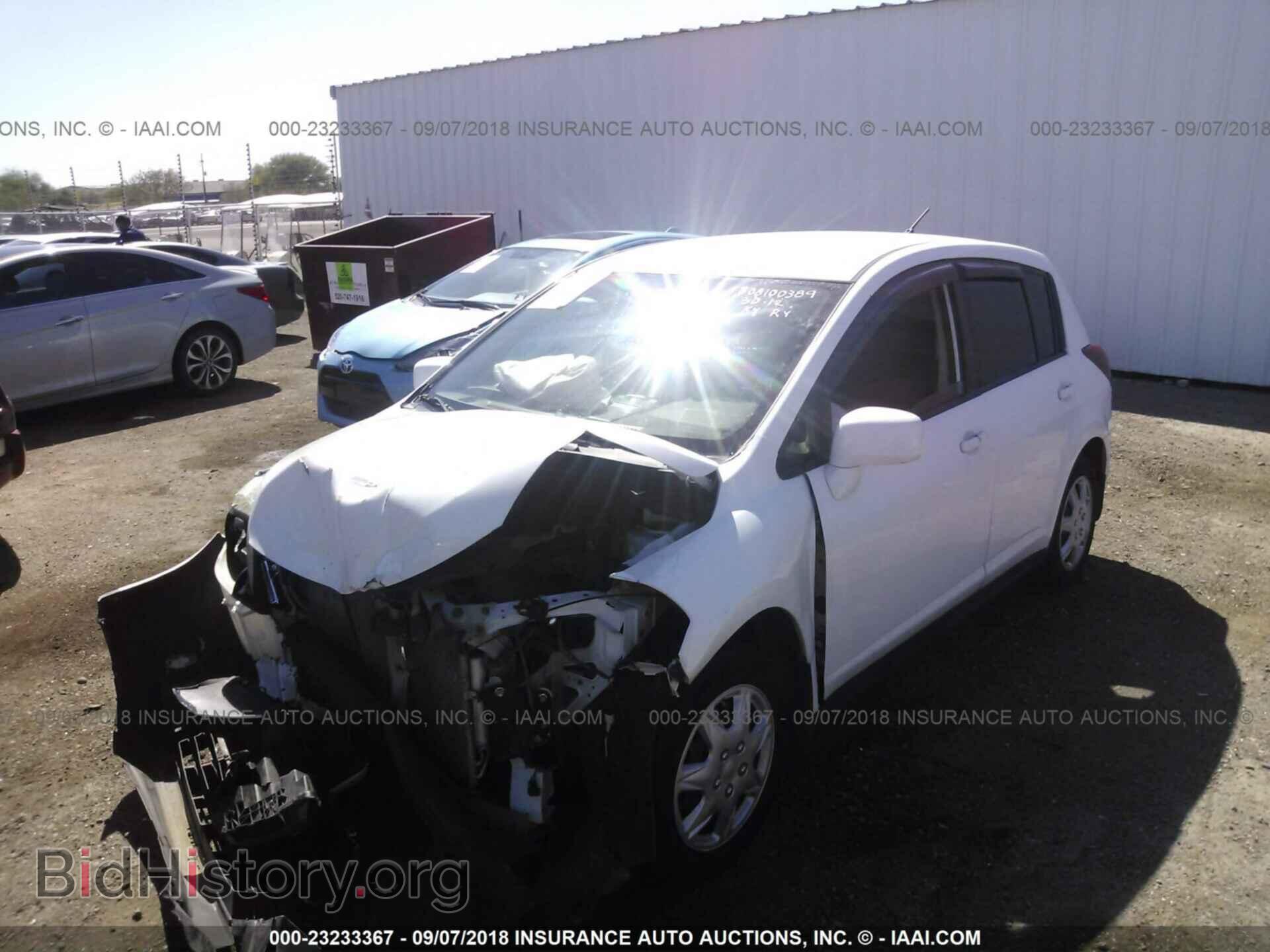 2011 Nissan Versa - VIN: 3N1BC1CP2BL507845 - Фото 2