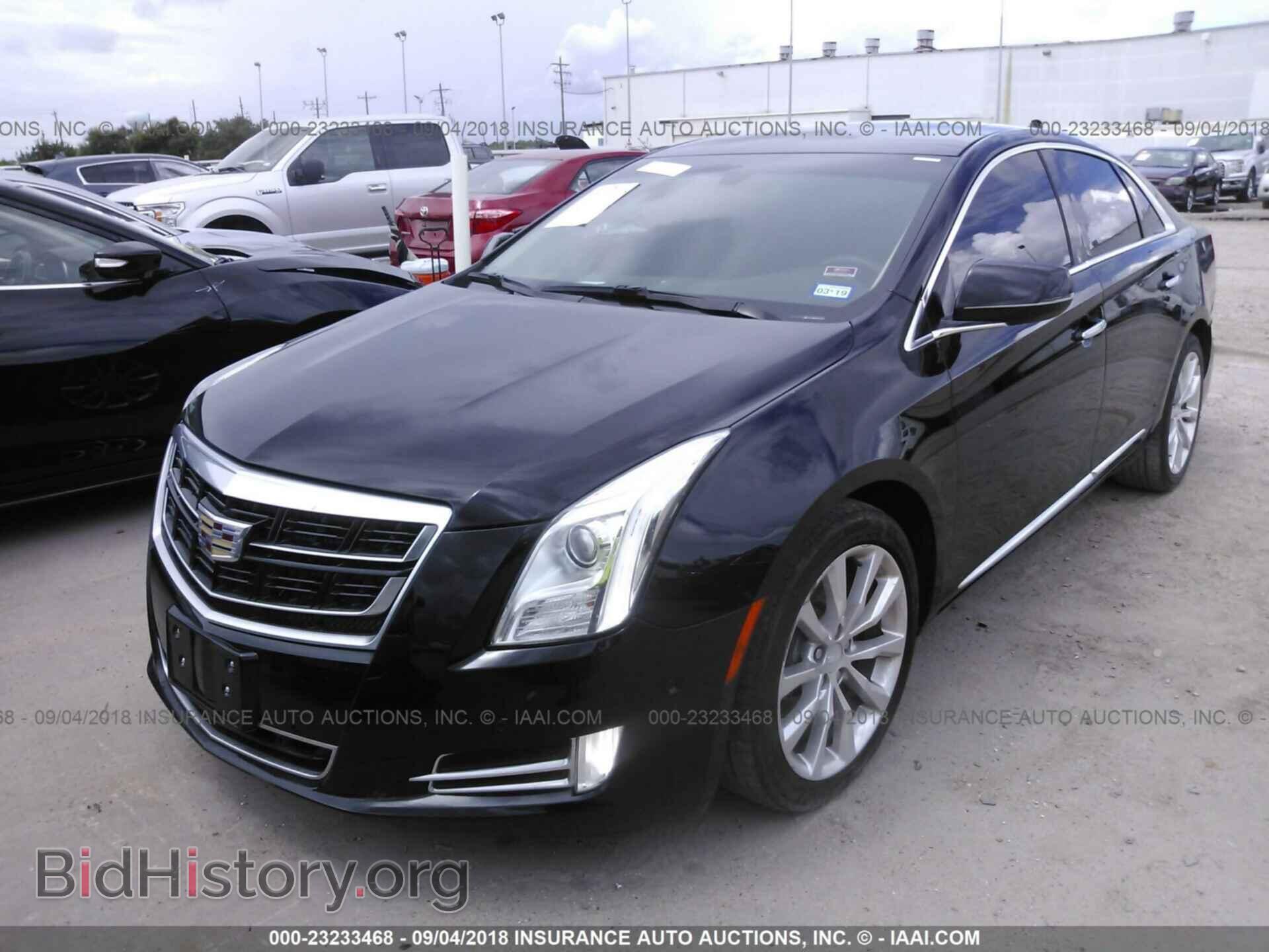 2017 Cadillac Xts - VIN: 2G61M5S32H9175285 - Фото 2