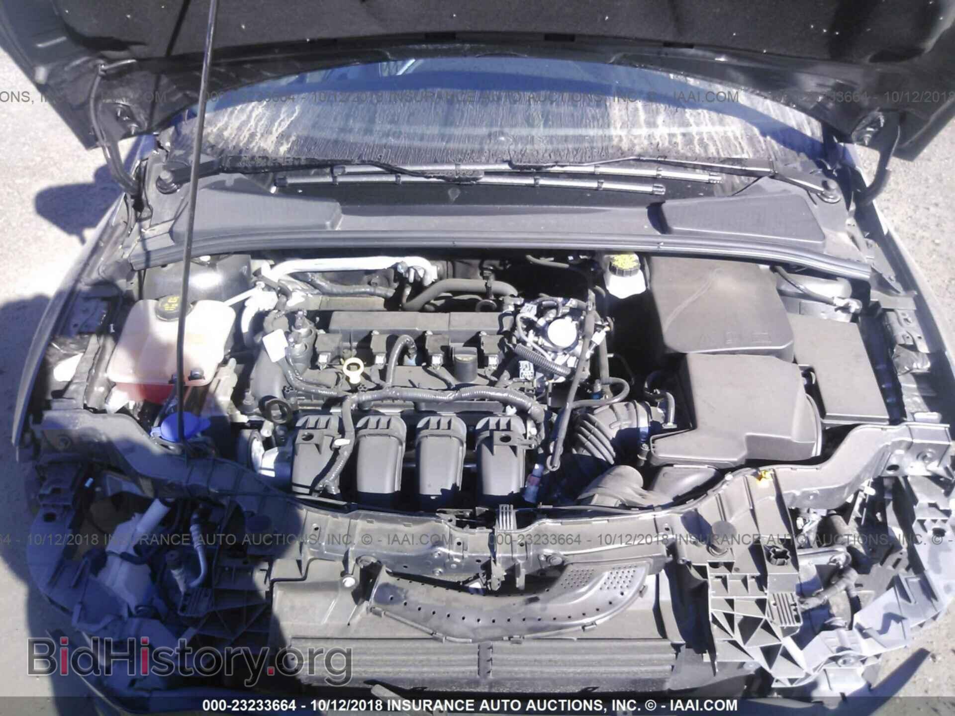 2018 Ford Focus - VIN: 1FADP3F26JL279953 - Фото 10