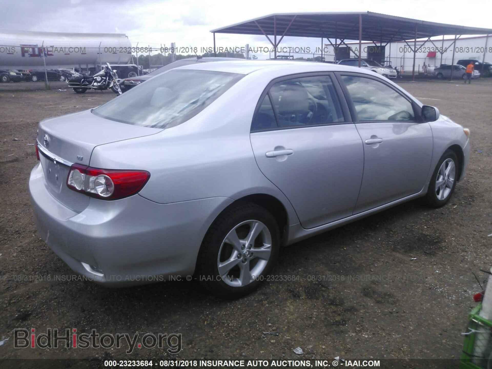 2011 Toyota Corolla - VIN: 2T1BU4EE1BC560627 - Фото 4