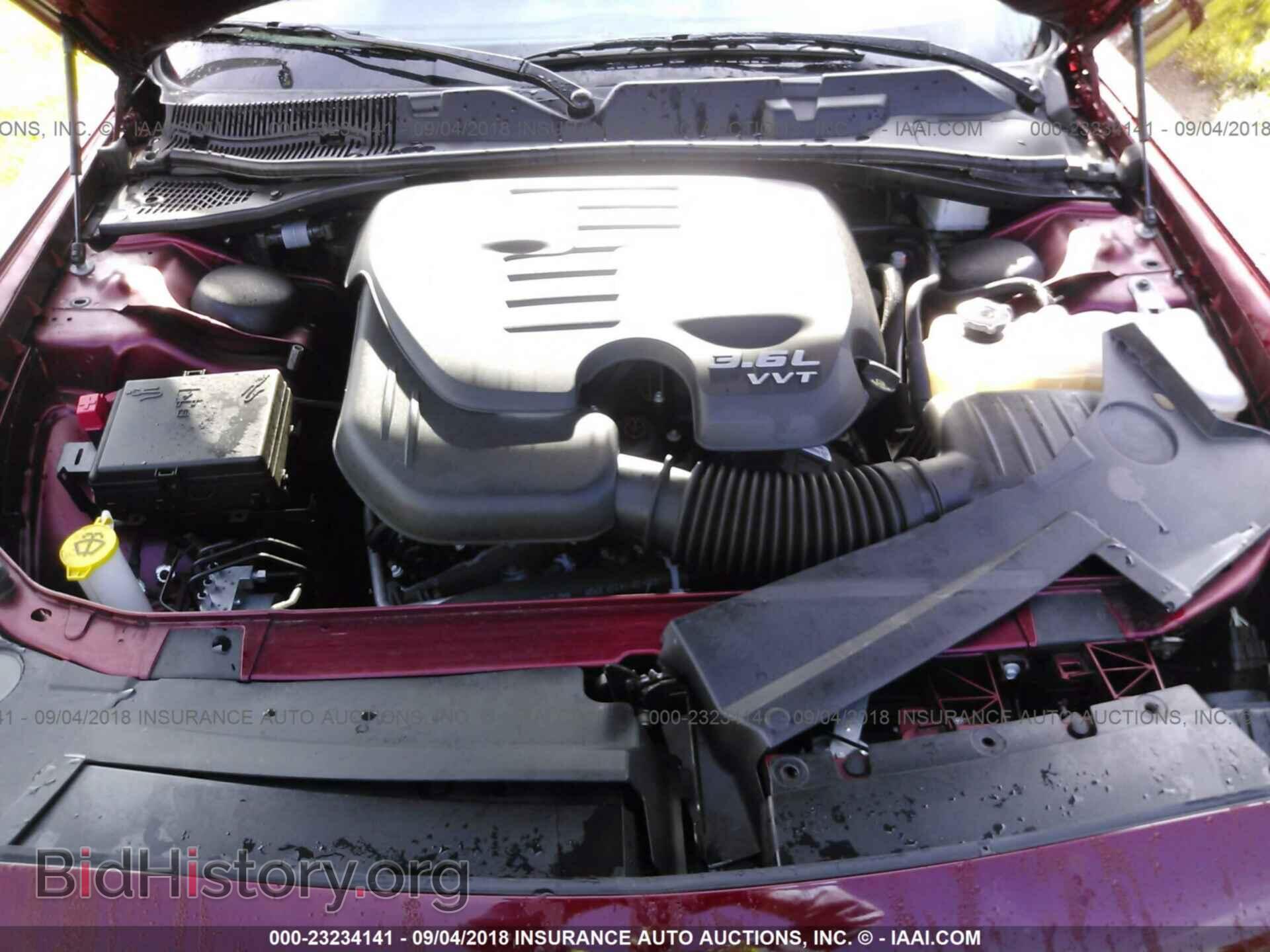 2018 Dodge Challenger - VIN: 2C3CDZAG3JH235978 - Фото 10