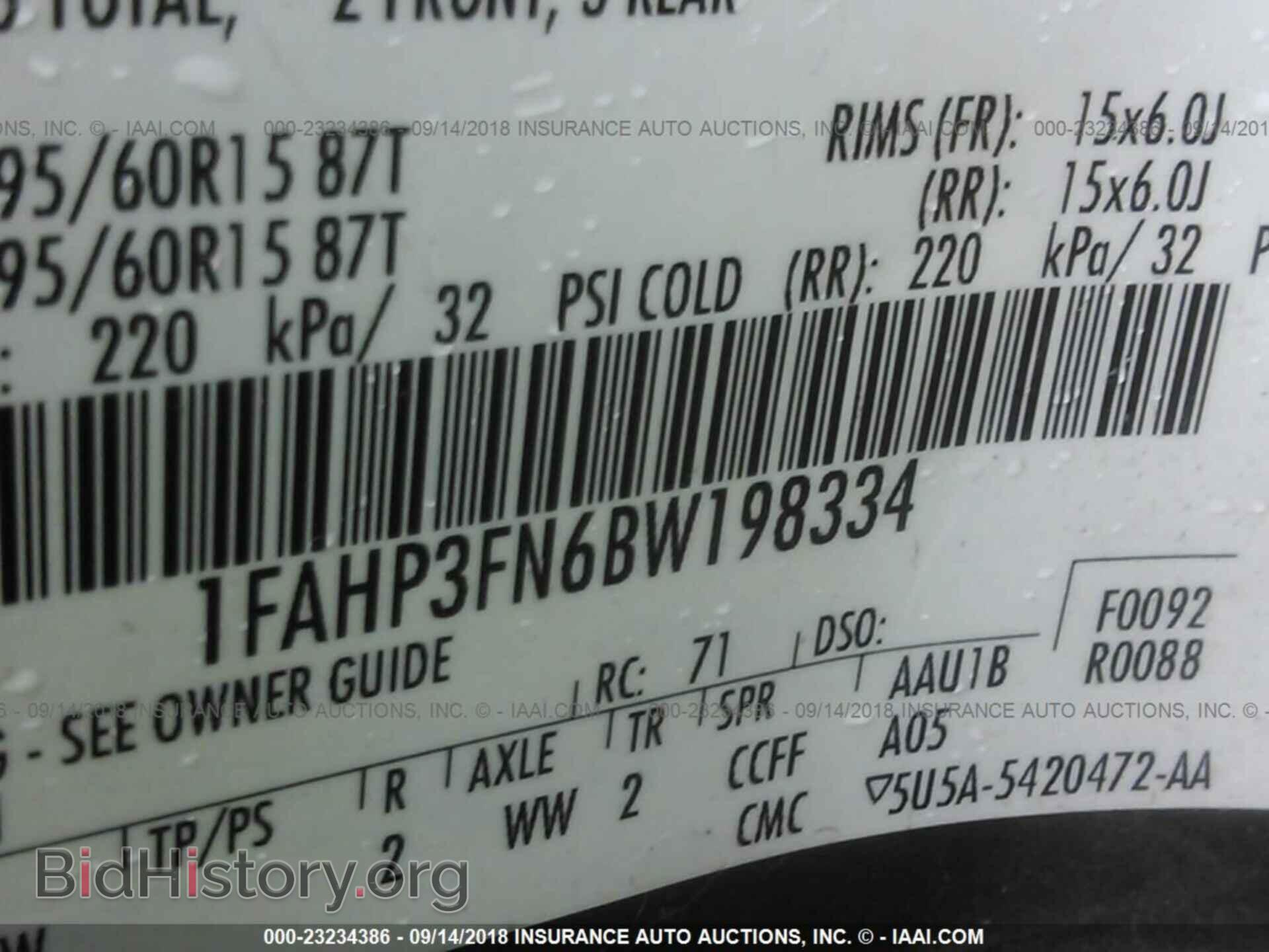 2011 Ford Focus - VIN: 1FAHP3FN6BW198334 - Фото 9