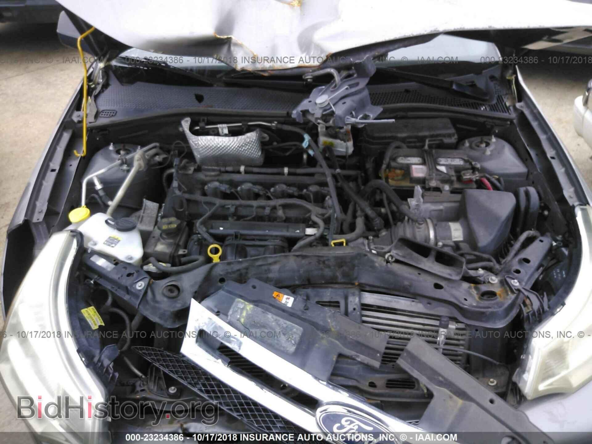 2011 Ford Focus - VIN: 1FAHP3FN6BW198334 - Фото 10
