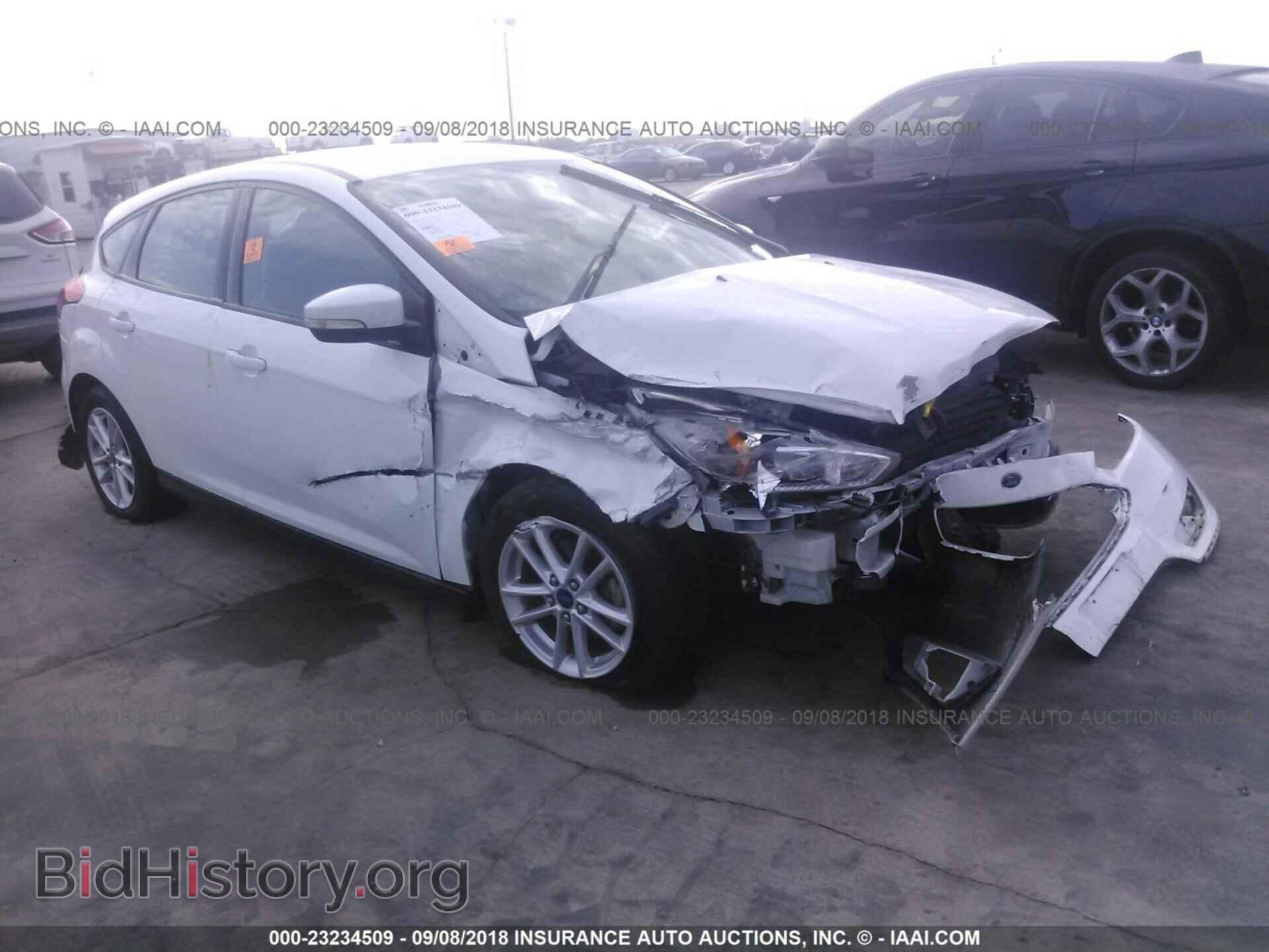 Photo 1FADP3K28FL307233 - Ford Focus 2015