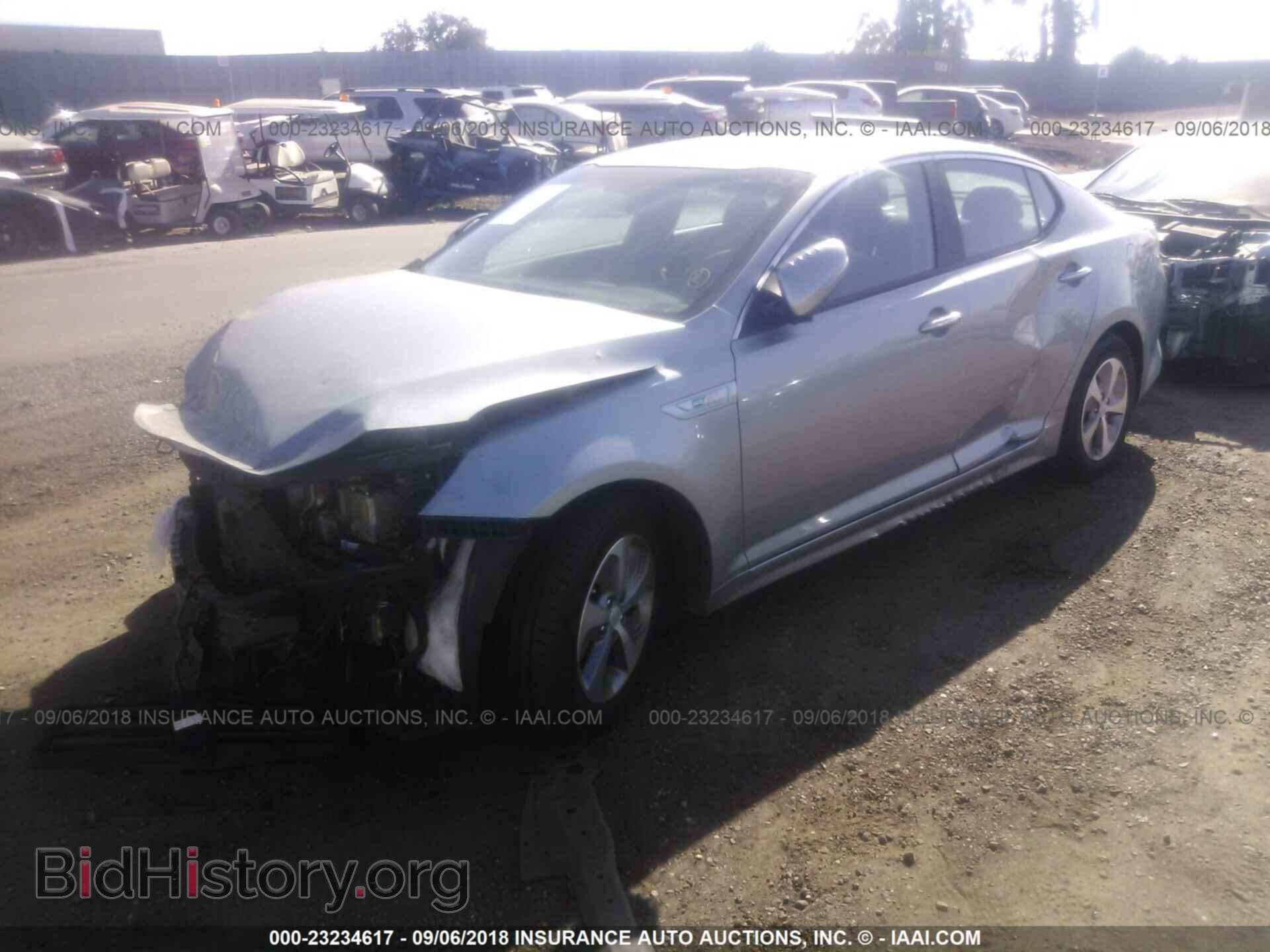 2015 Kia Optima - VIN: KNAGM4AD4F5083131 - Фото 2