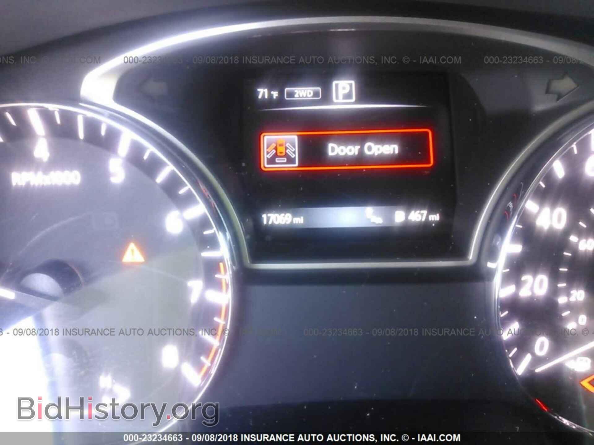 2017 Nissan Pathfinder - VIN: 5N1DR2MM0HC904940 - Фото 7