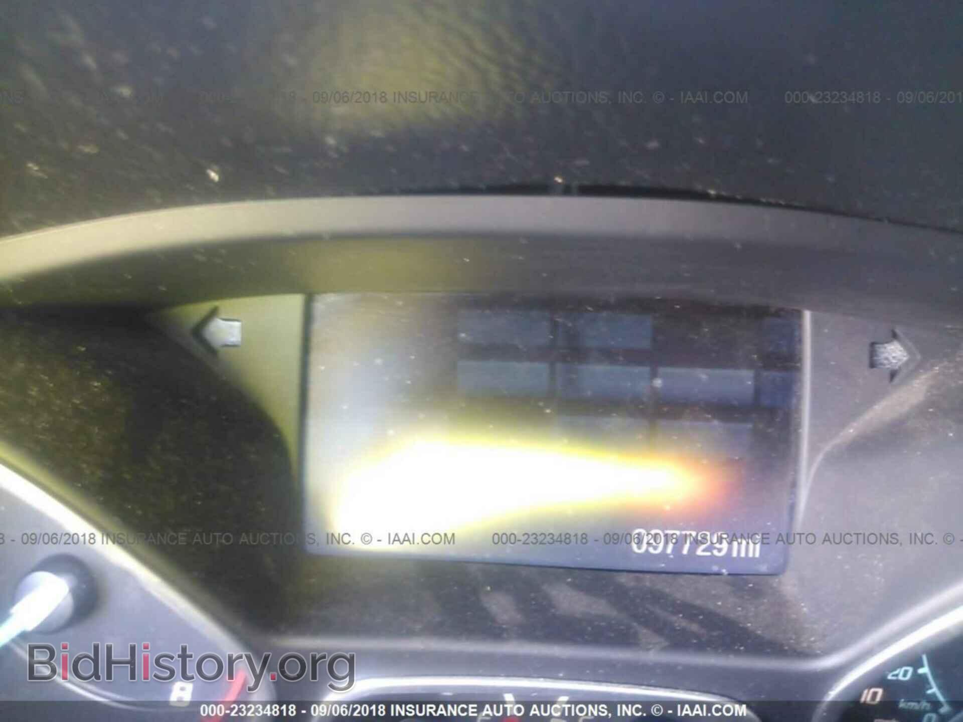 2012 Ford Focus - VIN: 1FAHP3F24CL130963 - Photo 7