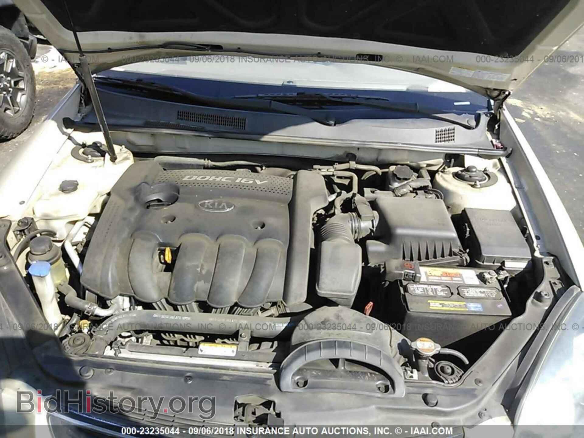 2008 KIA OPTIMA - VIN: KNAGE123785267774 - Фото 10