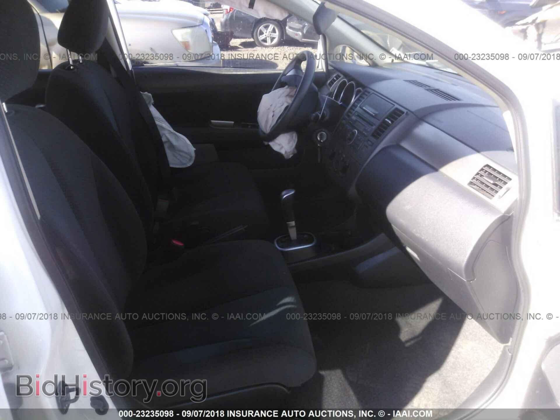 2011 Nissan Versa - VIN: 3N1BC1CP7BL371387 - Фото 5