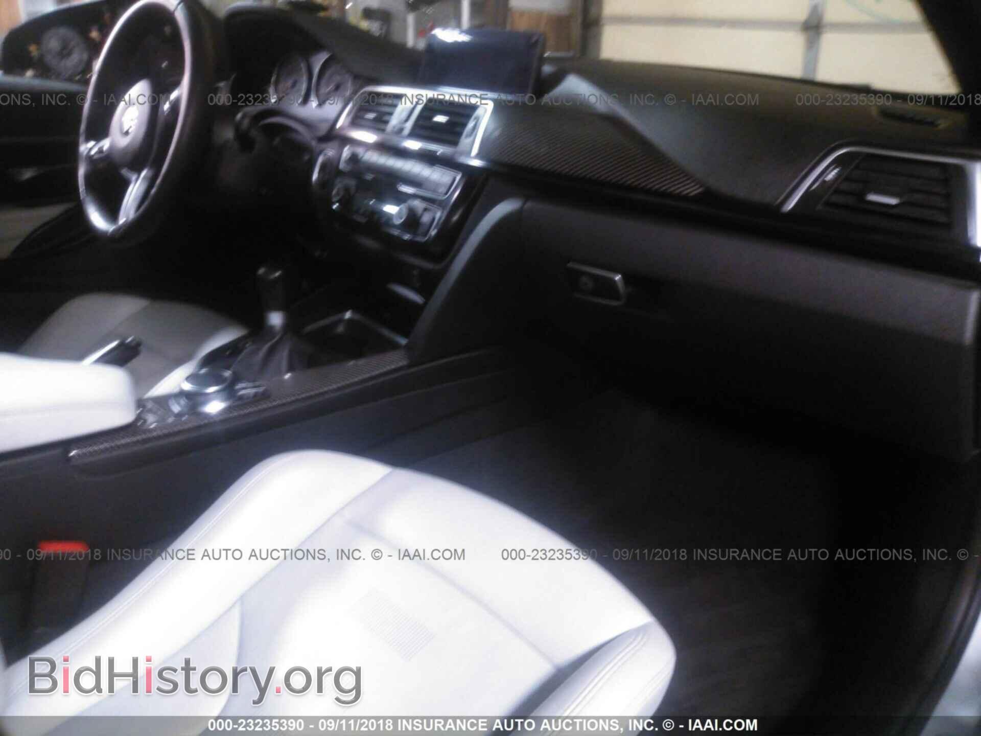 2017 Bmw M3 - VIN: WBS8M9C38H5G85523 - Фото 5