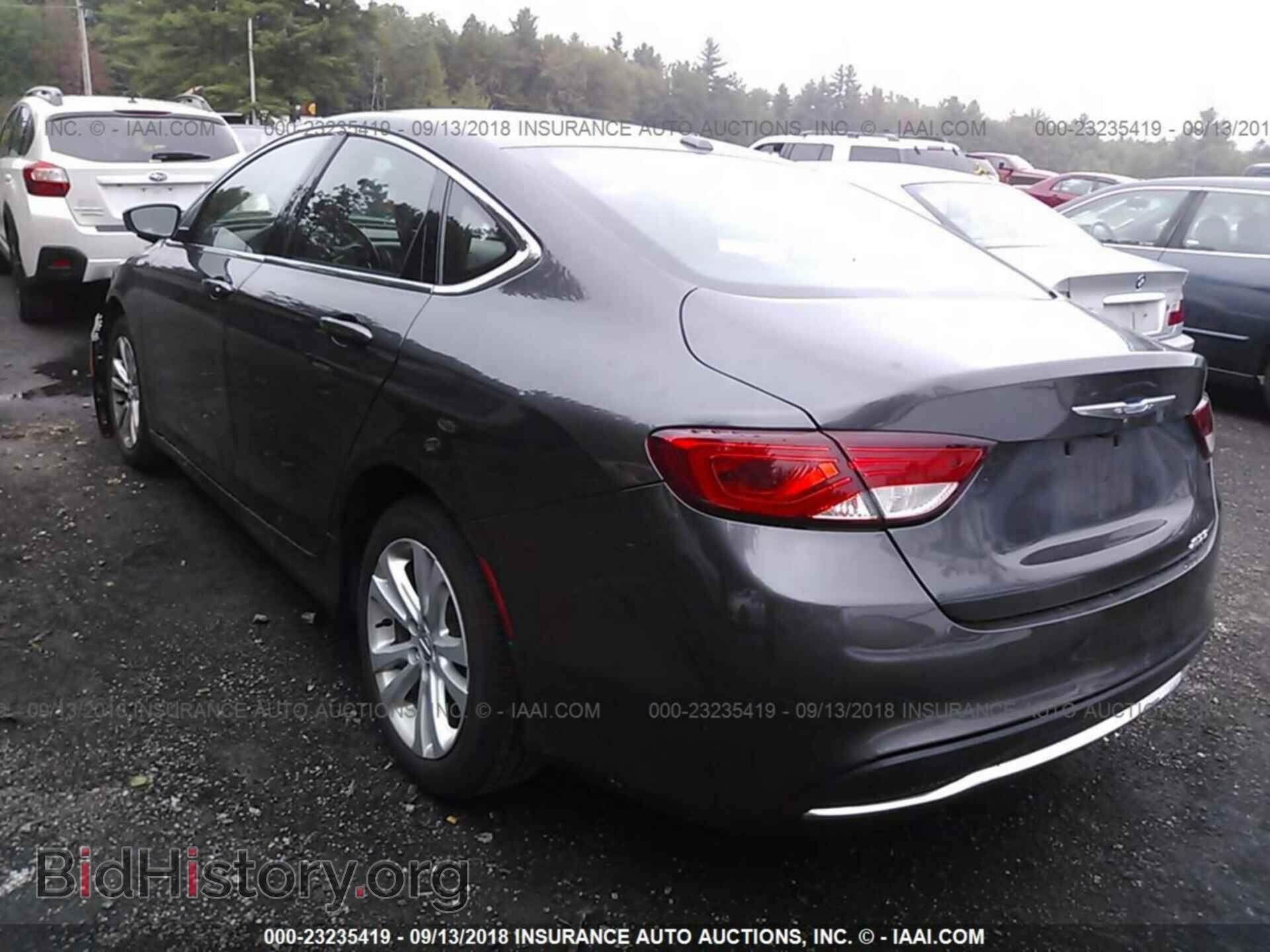 2015 Chrysler 200 - VIN: 1C3CCCAB0FN636830 - Фото 3