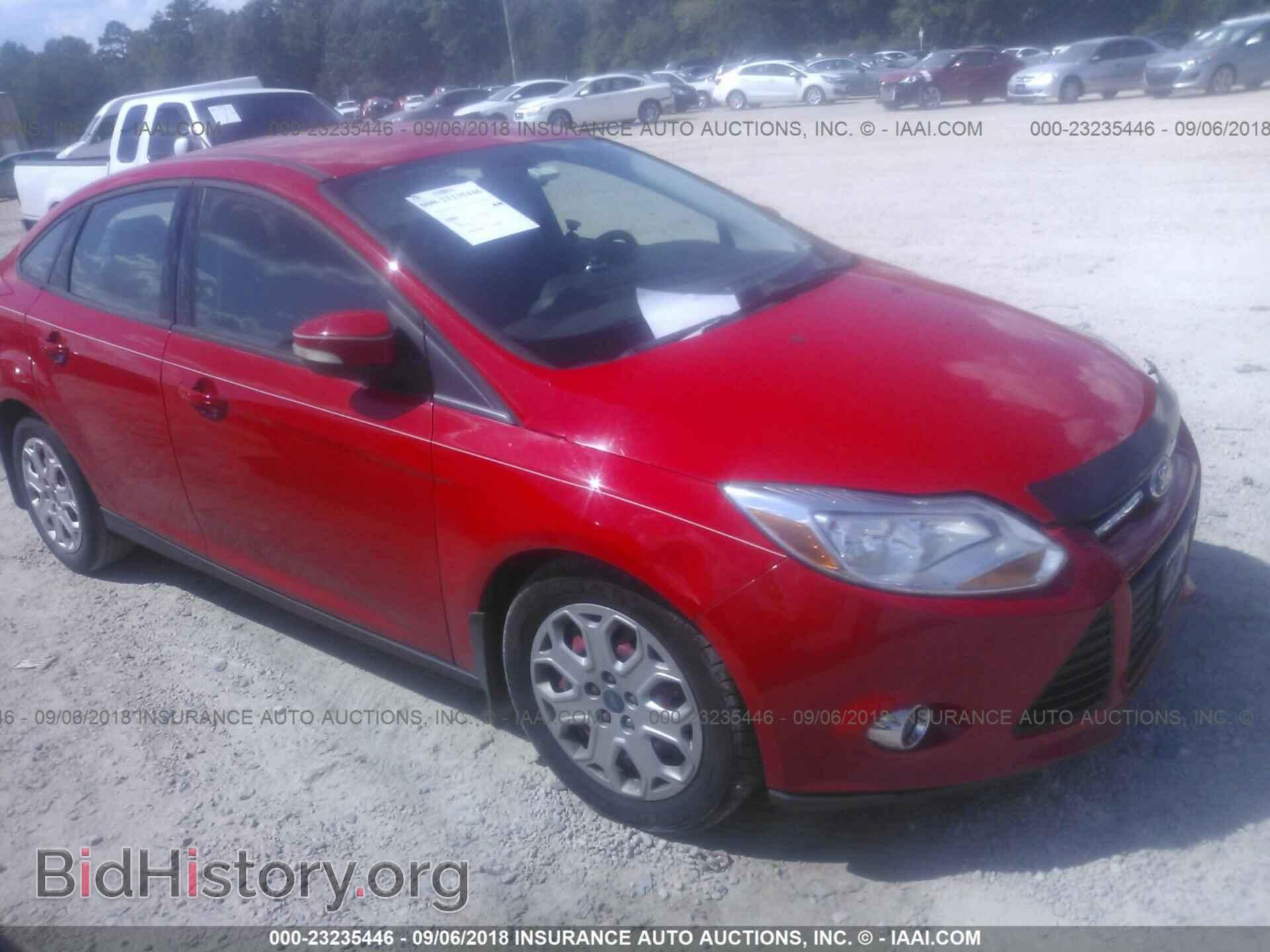Photo 1FAHP3F27CL173323 - Ford Focus 2012