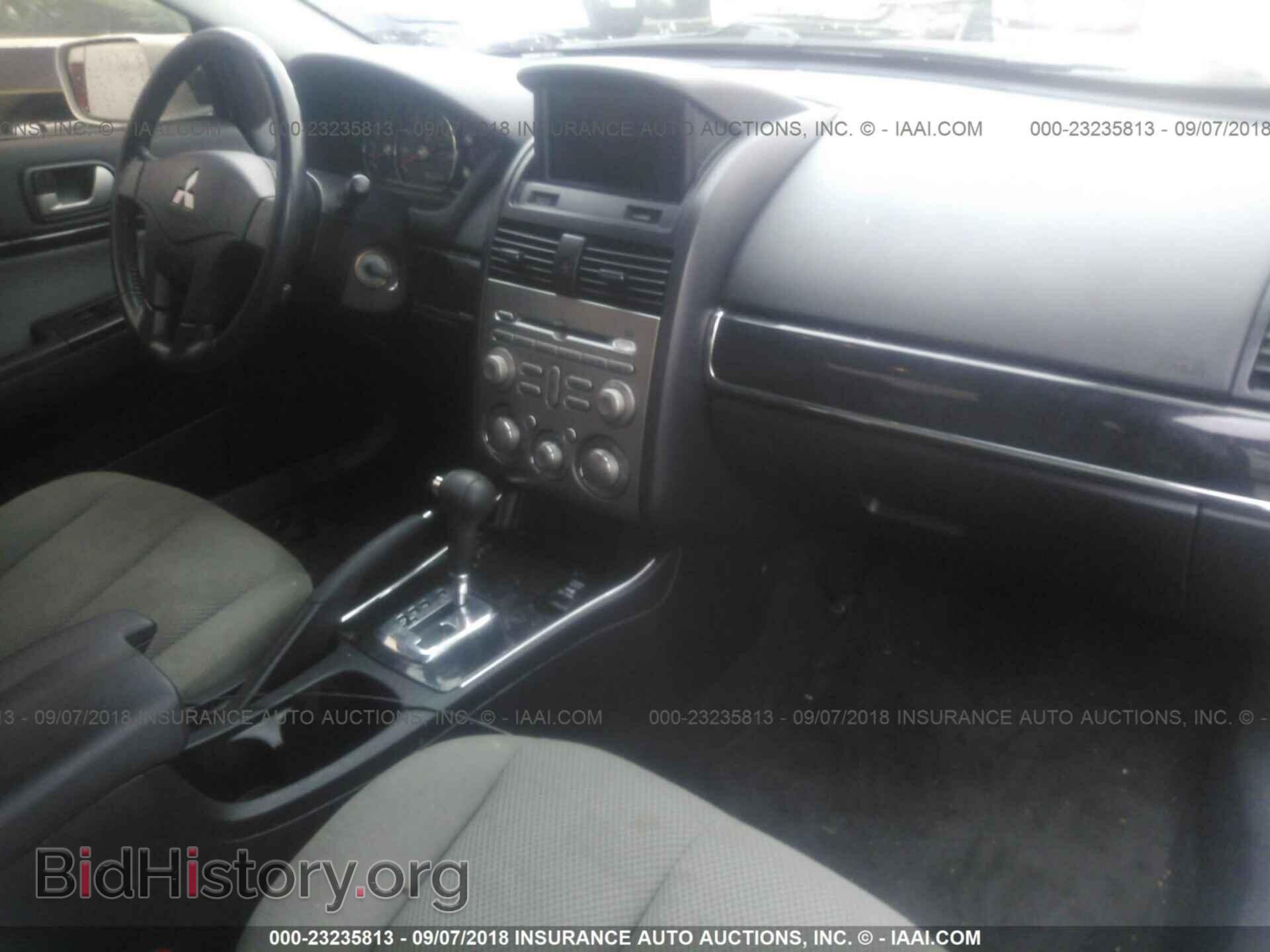 2011 Mitsubishi Galant - VIN: 4A32B3FFXBE016077 - Фото 5
