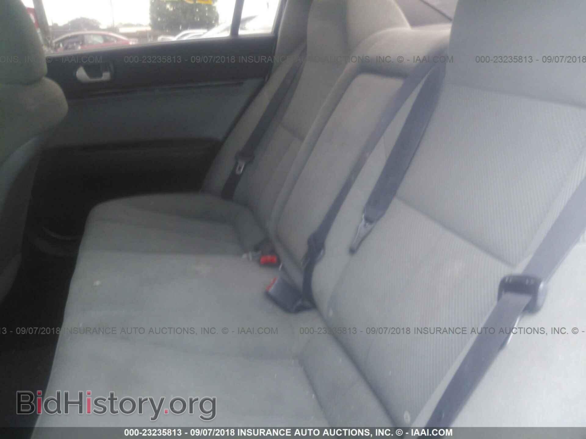 2011 Mitsubishi Galant - VIN: 4A32B3FFXBE016077 - Фото 8